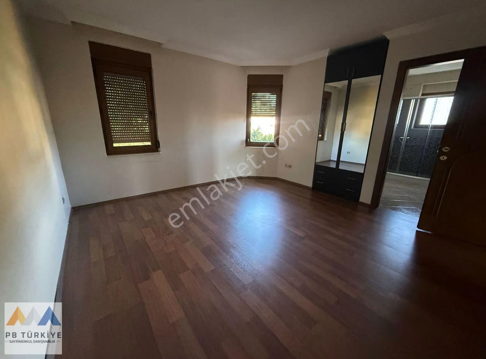 Çengelköy Adalet H. Konaklarında Müstakil Havuzlu Kiralık Villa - Görsel 22