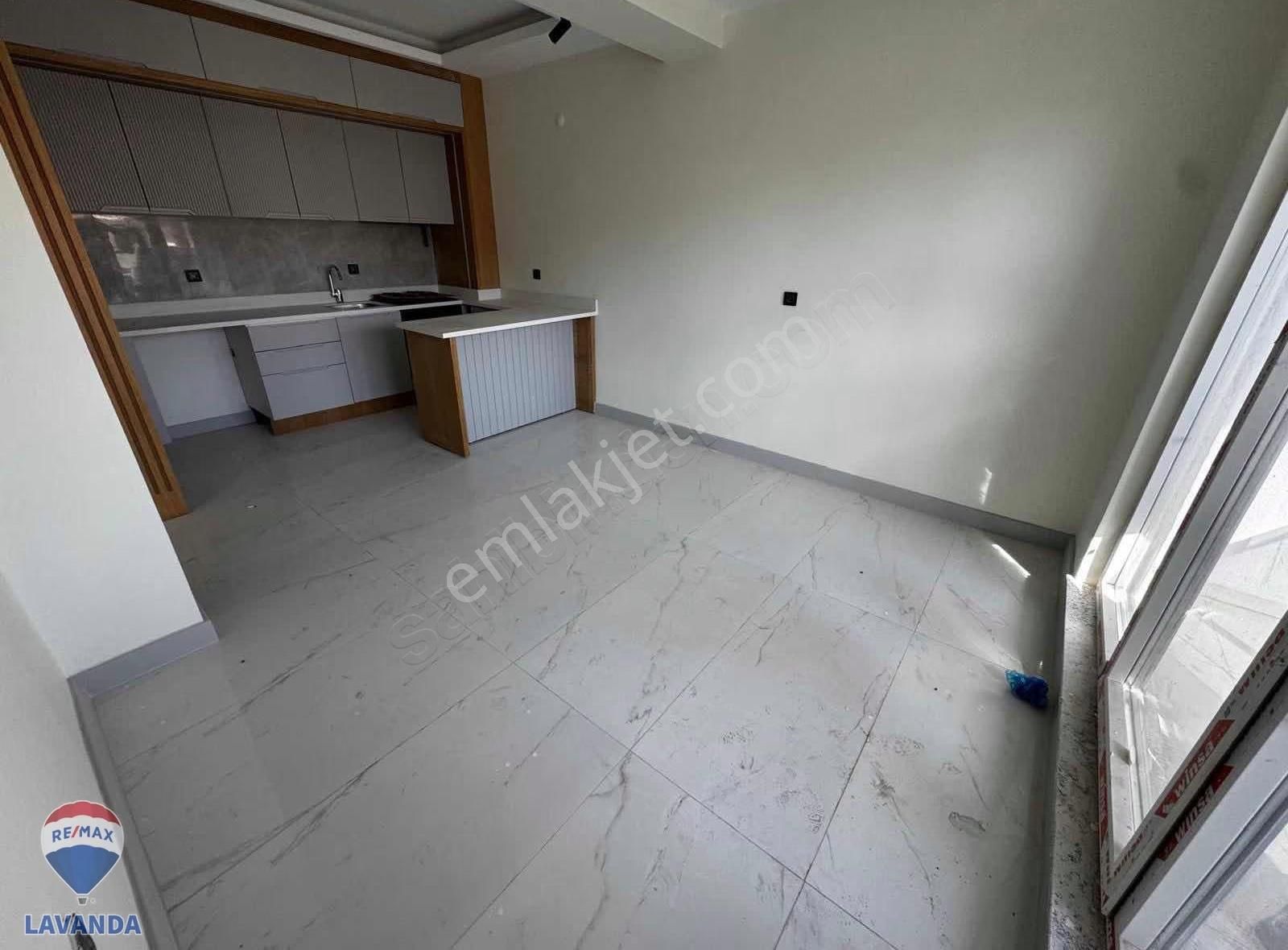 Şehrin Merkezinde Ultra Lüx 1+1 Daire - Görsel 28