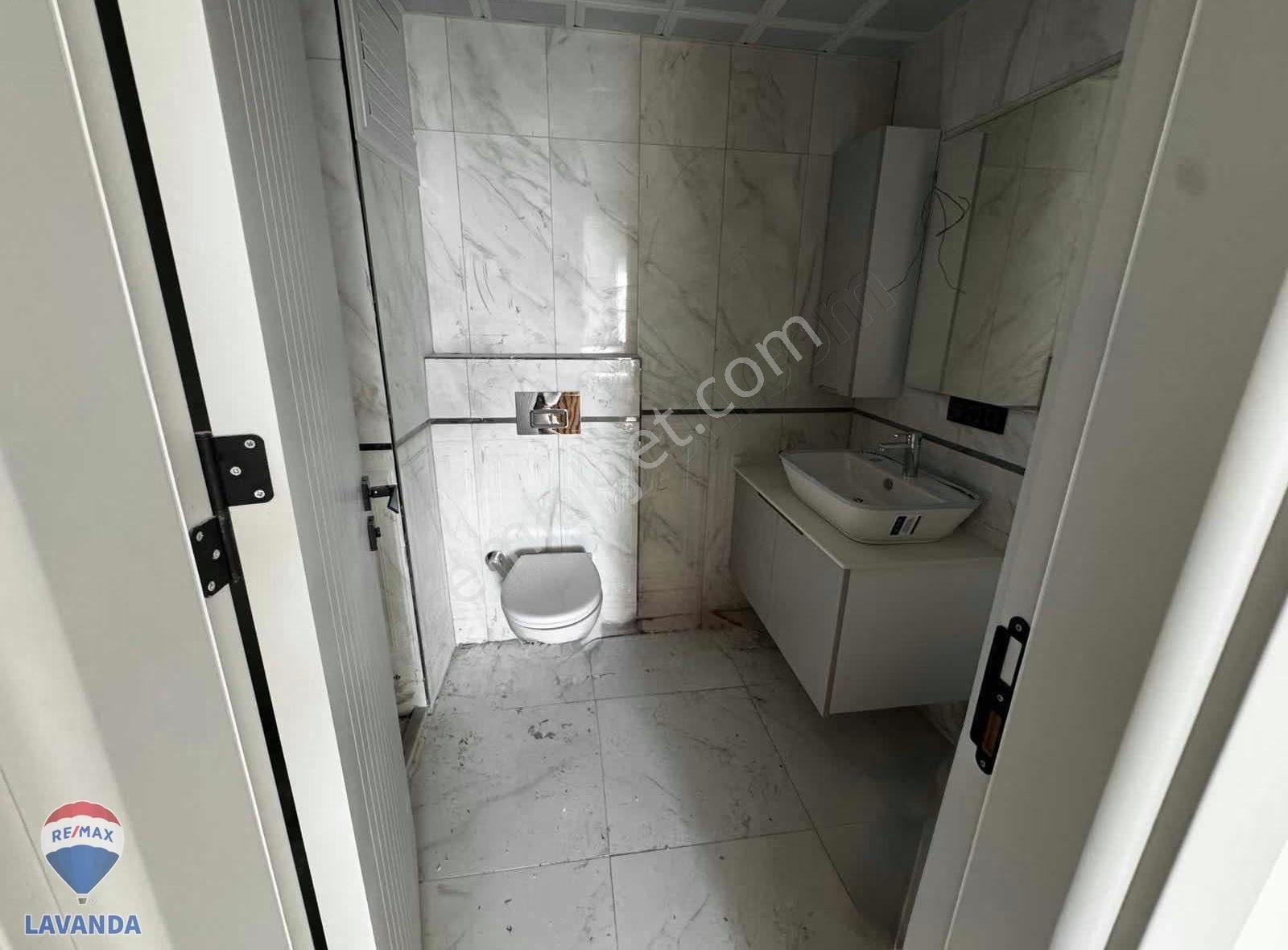 Şehrin Merkezinde Ultra Lüx 1+1 Daire - Görsel 4