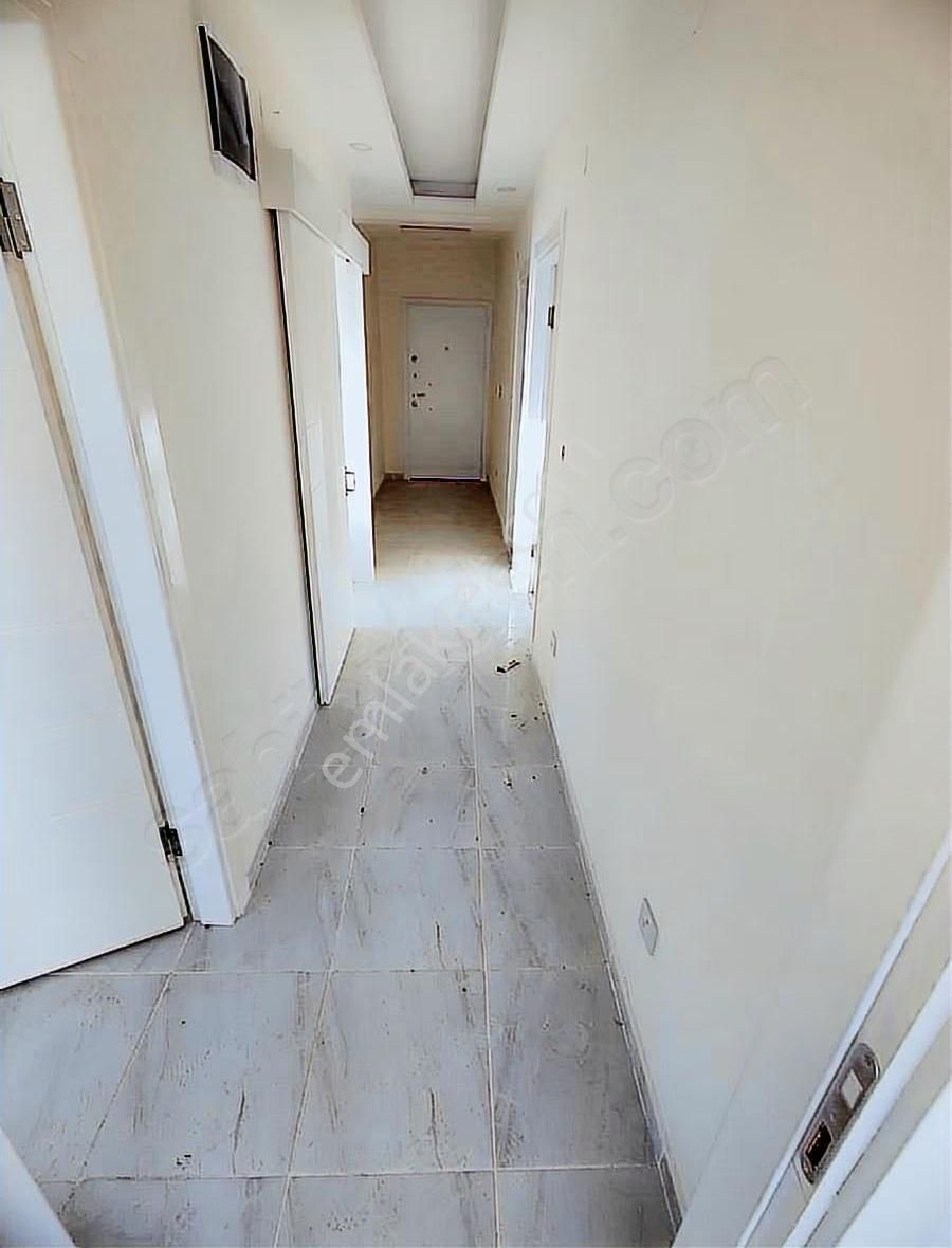 Habibler Mah.2+1 Herşeyi Ayrı 3. Kat Site İçerisinde Daire - Görsel 19