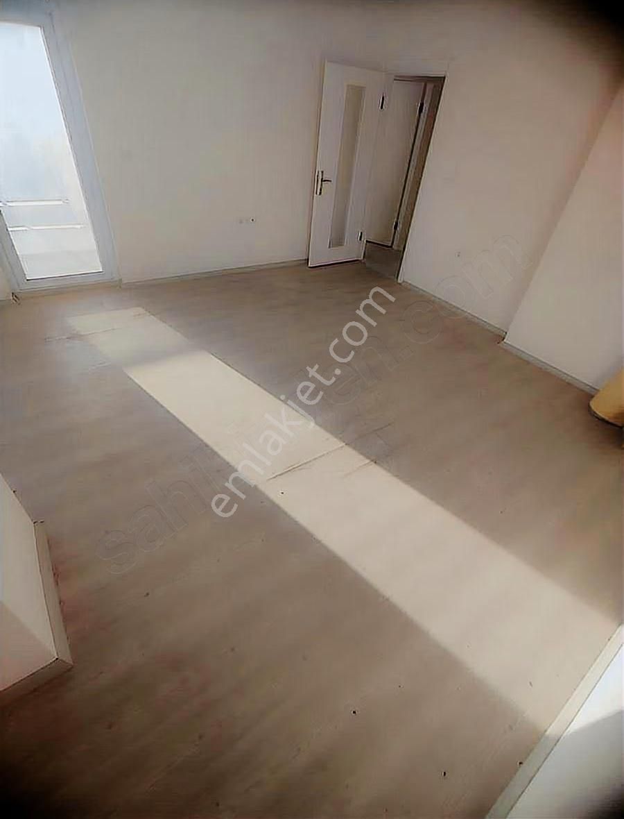 Habibler Mah.2+1 Herşeyi Ayrı 3. Kat Site İçerisinde Daire - Görsel 16