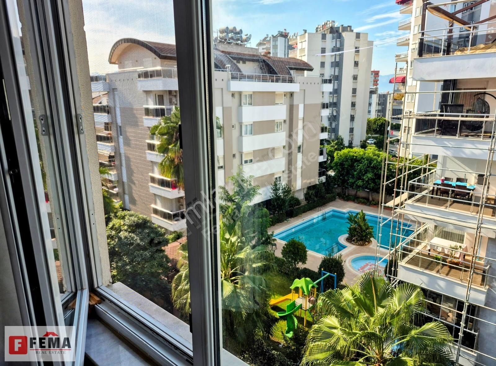 Meydankavağında Satılık 4+1 Çatı Dubleksi - Görsel 30