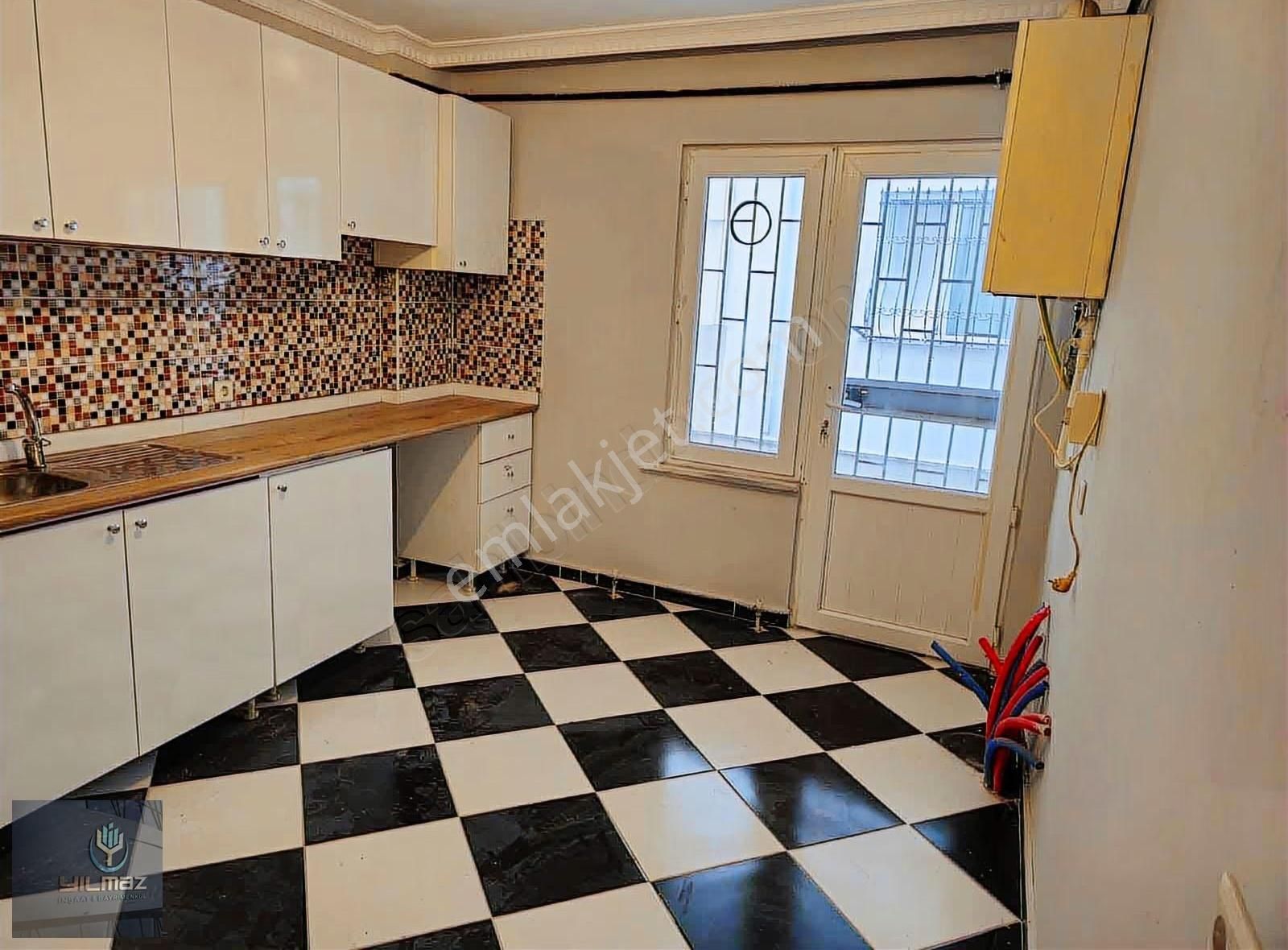 Esenyurtta Sağlıkocağı Karşısında Satılık Dükkan Ve Daire - Görsel 20