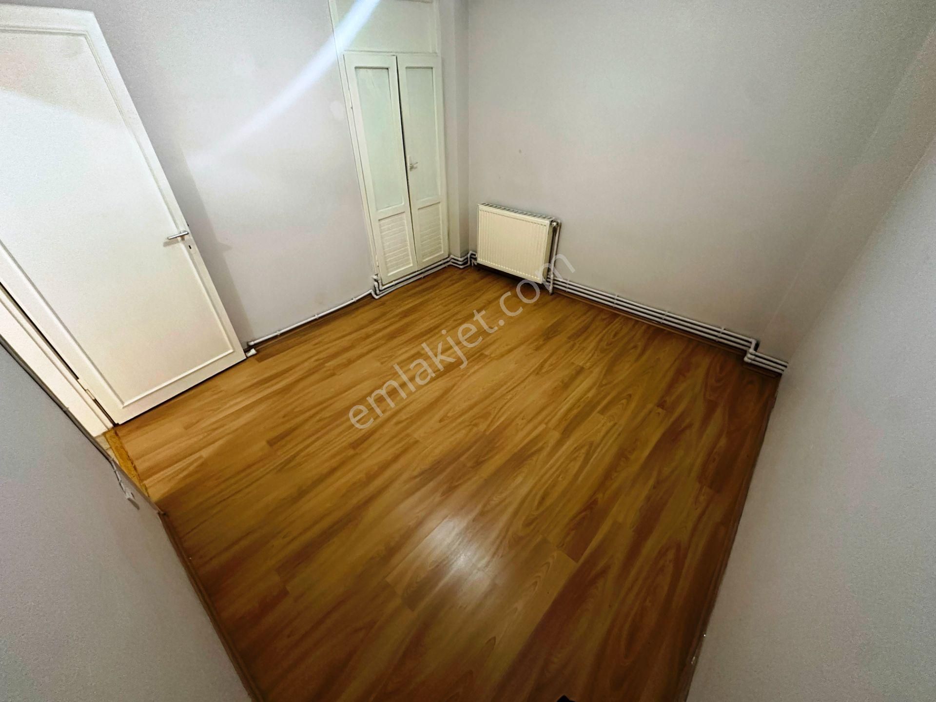 Şişli Cumhuriyet Cad.90m2 Masrafsız Balkonlu 1.kat Kiralık 2+1 - Görsel 10
