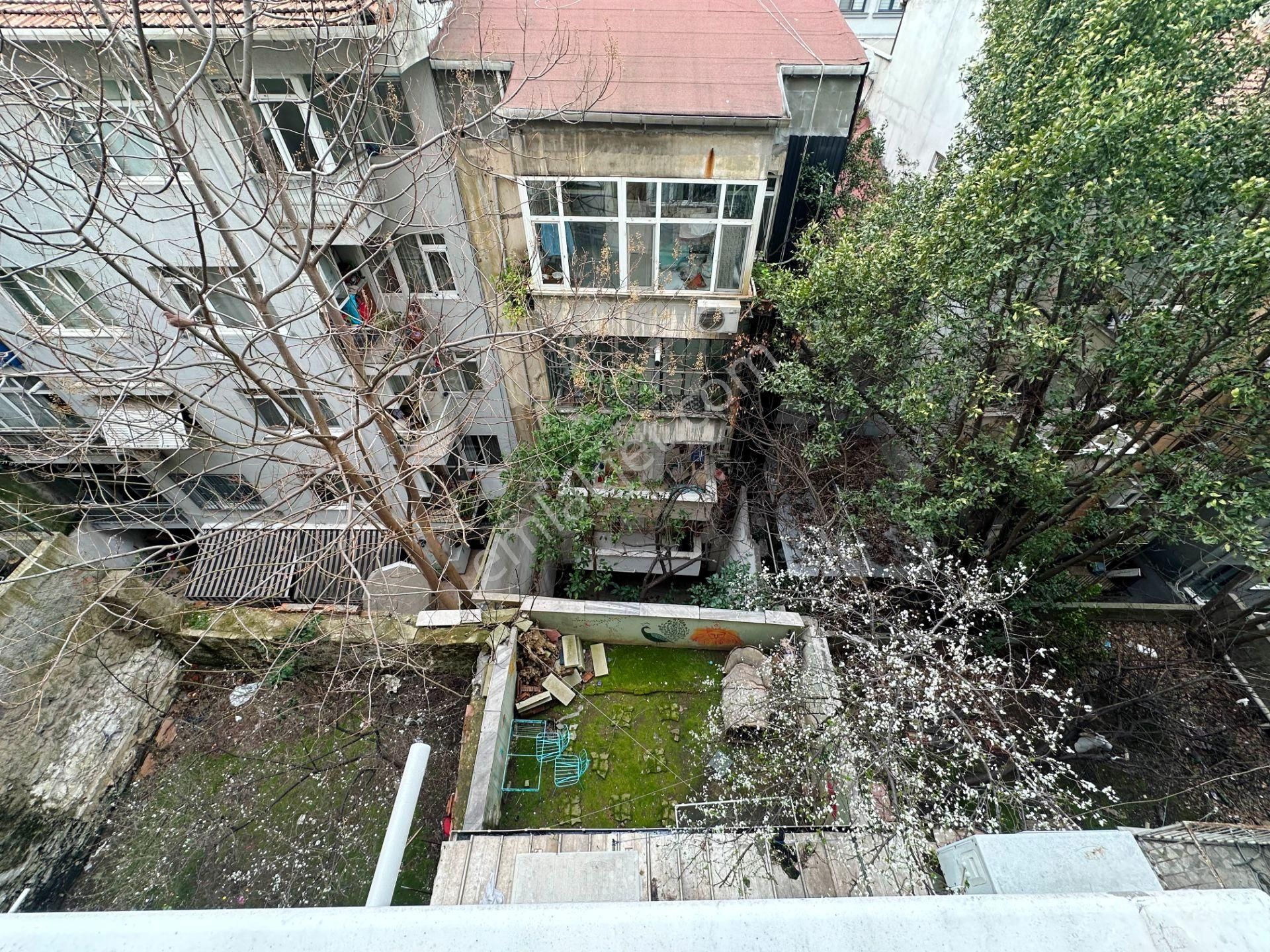 Şişli Cumhuriyet Cad.90m2 Masrafsız Balkonlu 1.kat Kiralık 2+1 - Görsel 28