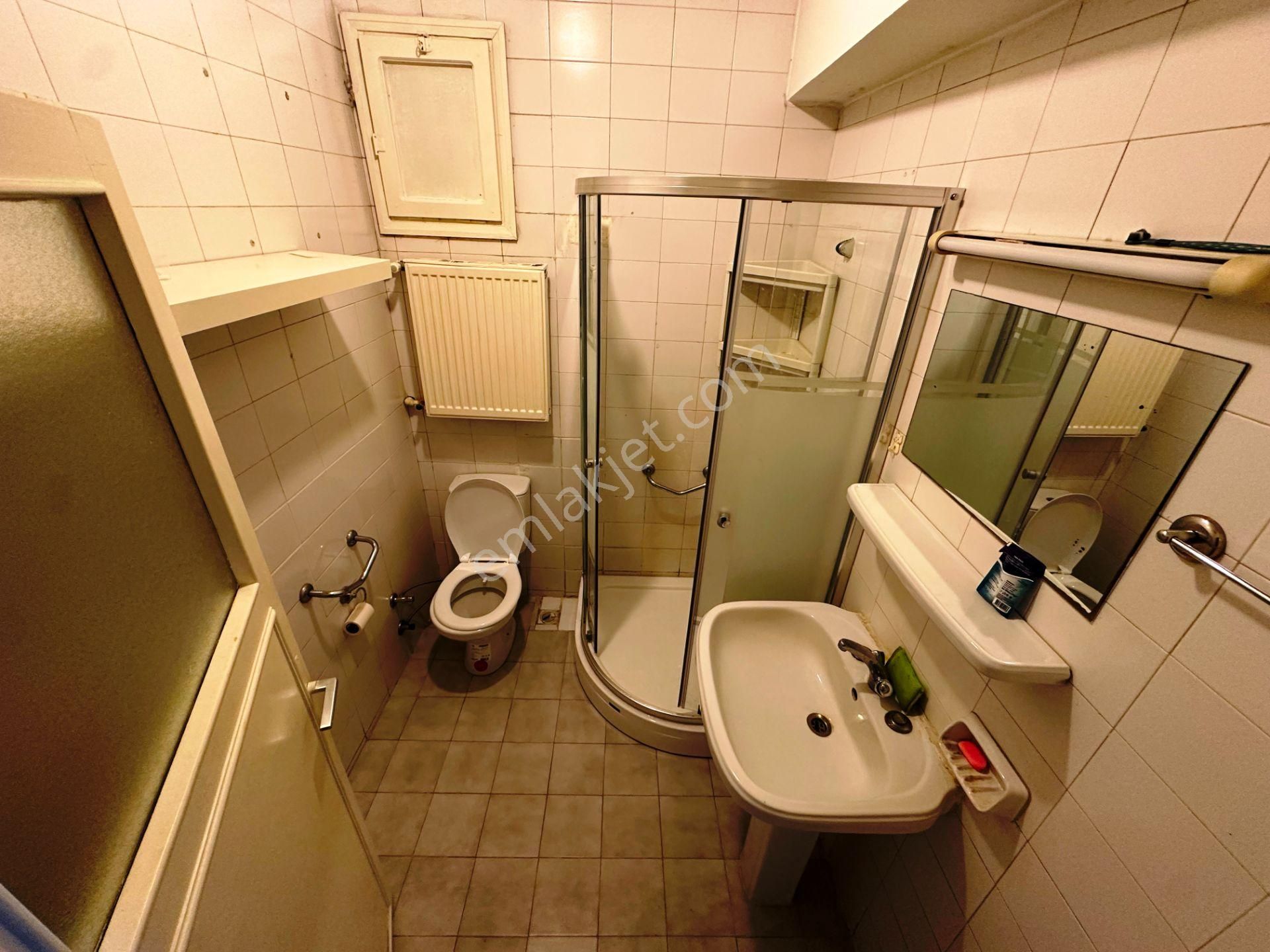 Şişli Cumhuriyet Cad.90m2 Masrafsız Balkonlu 1.kat Kiralık 2+1 - Görsel 23