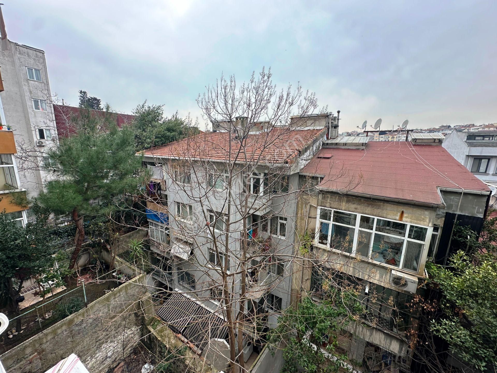 Şişli Cumhuriyet Cad.90m2 Masrafsız Balkonlu 1.kat Kiralık 2+1 - Görsel 29