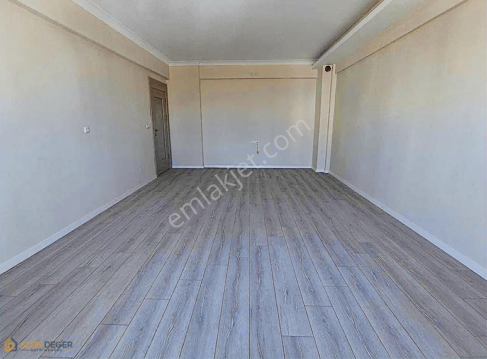 İstiklal Mahallesinde Satılık 3+1 Sıfır Daire 3 Cepheli - Görsel 4
