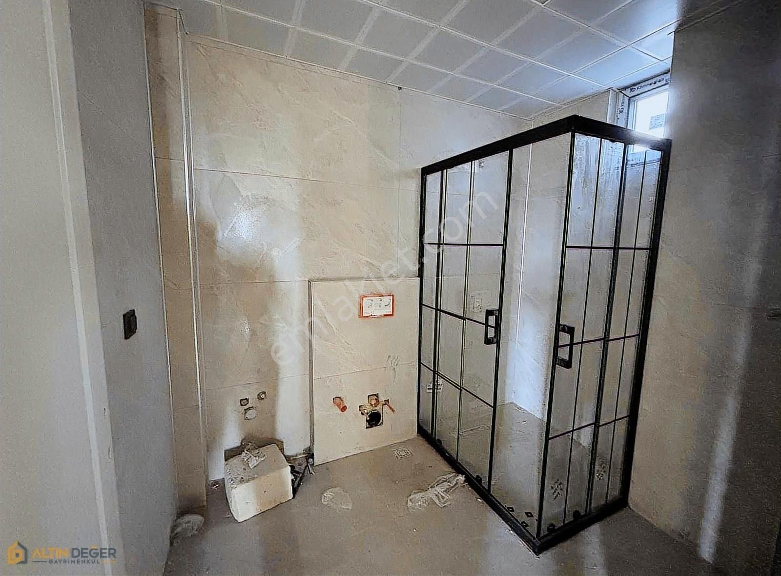 Şehitlik Site İçersinde Kapalı Otoparklı 2+1 Satılık Daire - Görsel 3