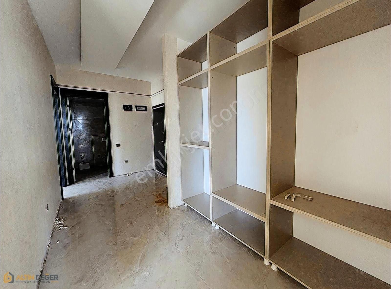 Şehitlik Site İçersinde Kapalı Otoparklı 2+1 Satılık Daire - Görsel 6