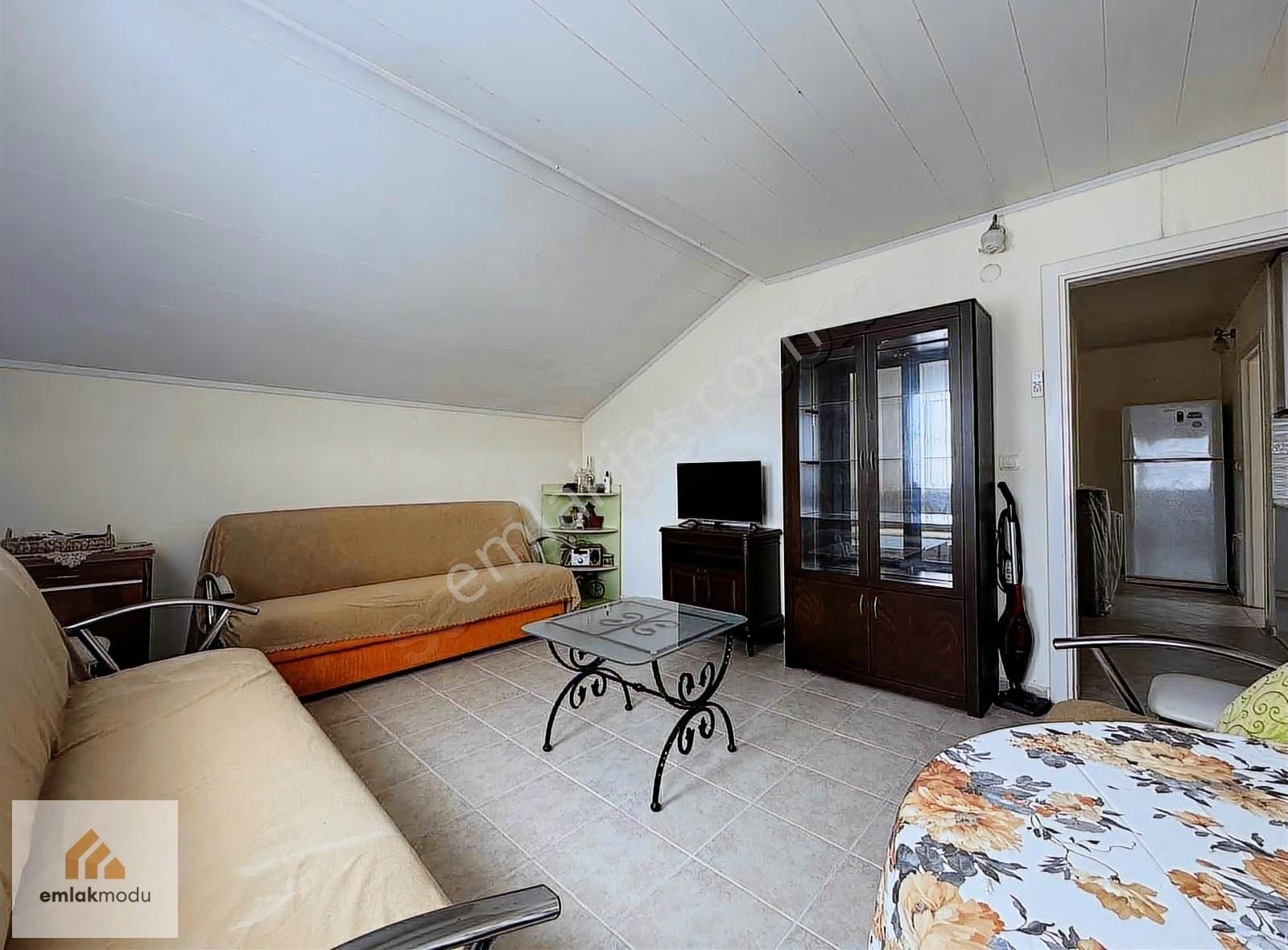 Emlakmodu'ndan Tuzla Mah'de 1+1 Eşyalı Kiralık Çatı Katı Daire - Görsel 10