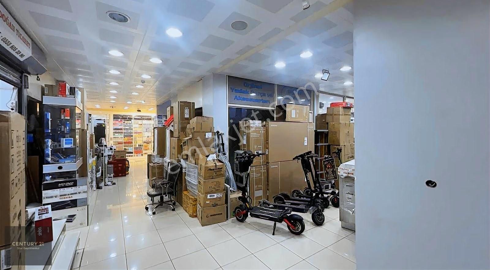Sirkeci Altın İçinde Fırsat Harika Boş Dükkan - Görsel 6