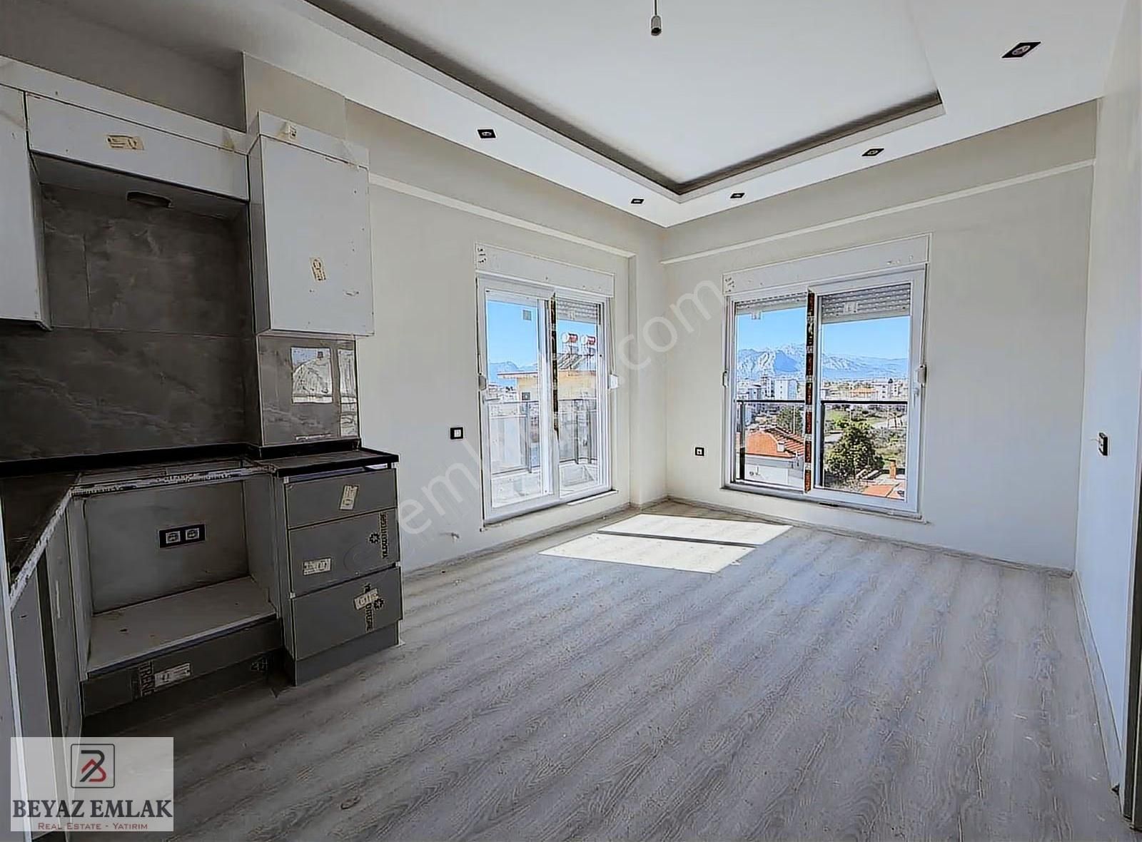 Yeniköy Atatürk Caddesi Üzeri Katta 1+1 İskanlı Sıfır Daire - Görsel 12