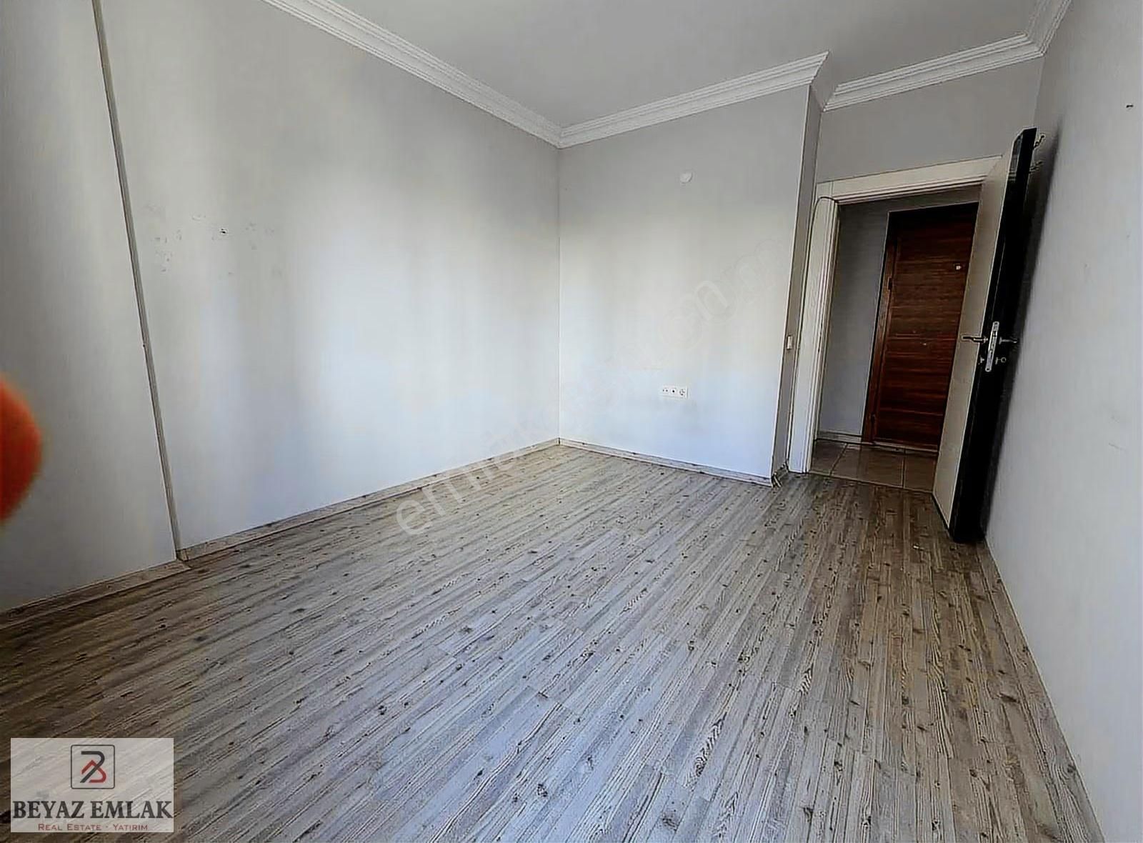 75 Yıl Cad. 1 Dk Mesafede Katta-balkonlu Bölgenin En Geniş 2+1 - Görsel 6