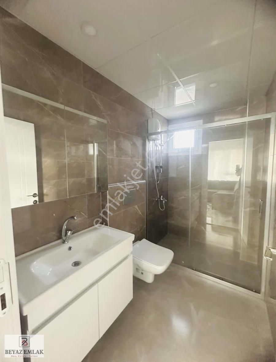 Çıplaklı'da Hastaneye Yakın Yeni Eşyalı Katta 1+1 Daire - Görsel 13