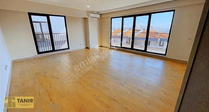 Bahçeşehir Emlak Konut Vadi Evleri Manzaralı Ve Bahçeli Daire - Görsel 4