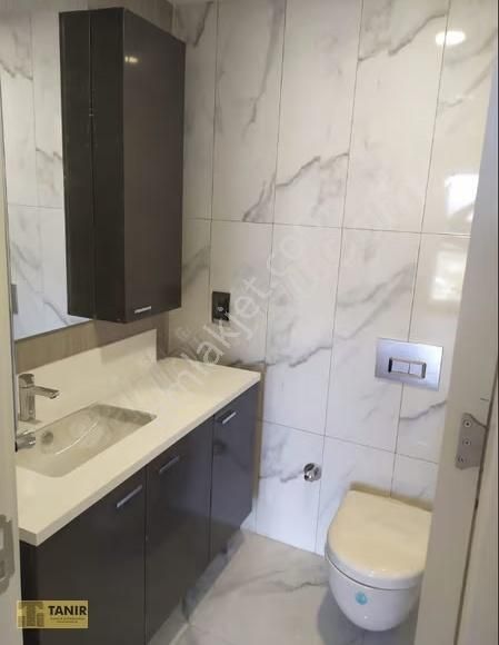 Referans Bahçeşehir Kiralık Lüx Site İçinde Göl Manzaralı Daire - Görsel 22