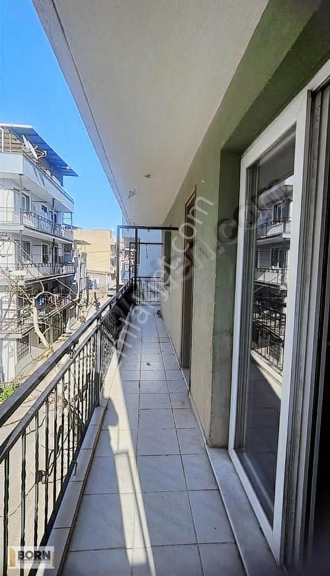 Bayraklı Çay Mah Ana Yola Yakın Geniş İçi Yapılı Ferah 3+1 Kiral - Görsel 26