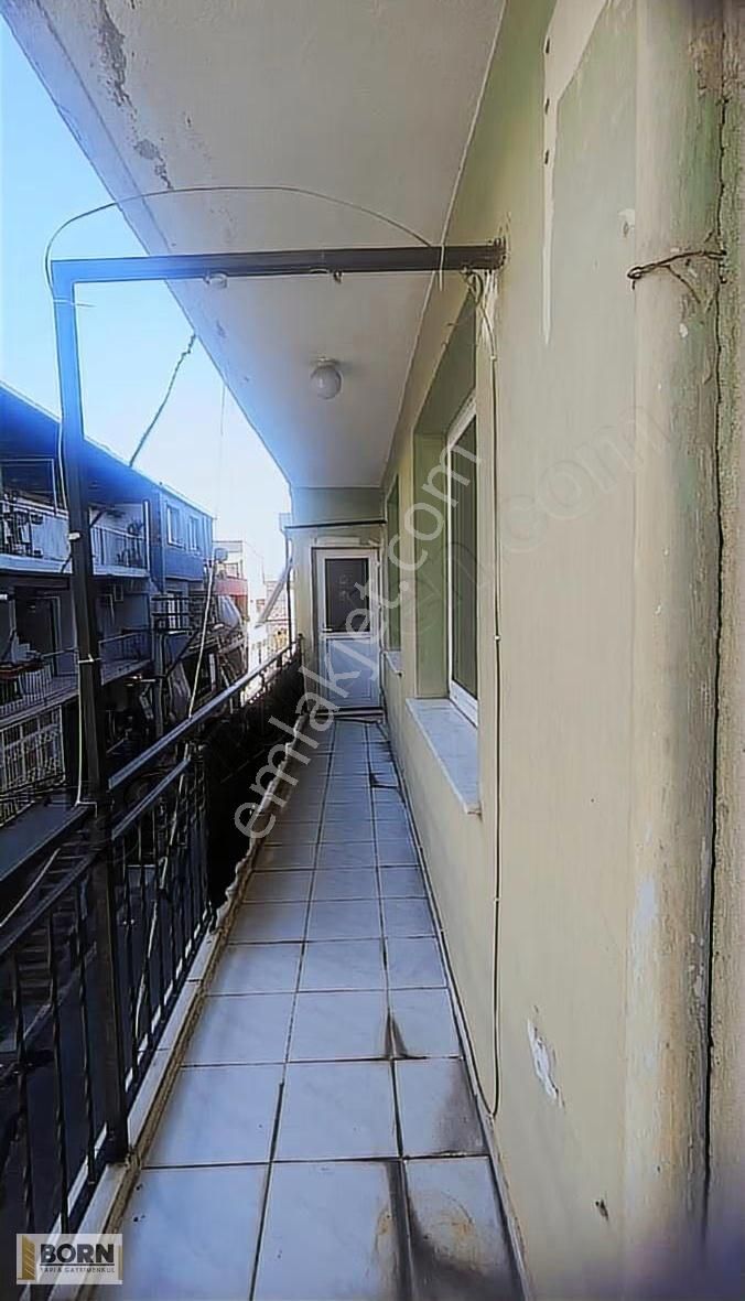 Bayraklı Çay Mah Ana Yola Yakın Geniş İçi Yapılı Ferah 3+1 Kiral - Görsel 24