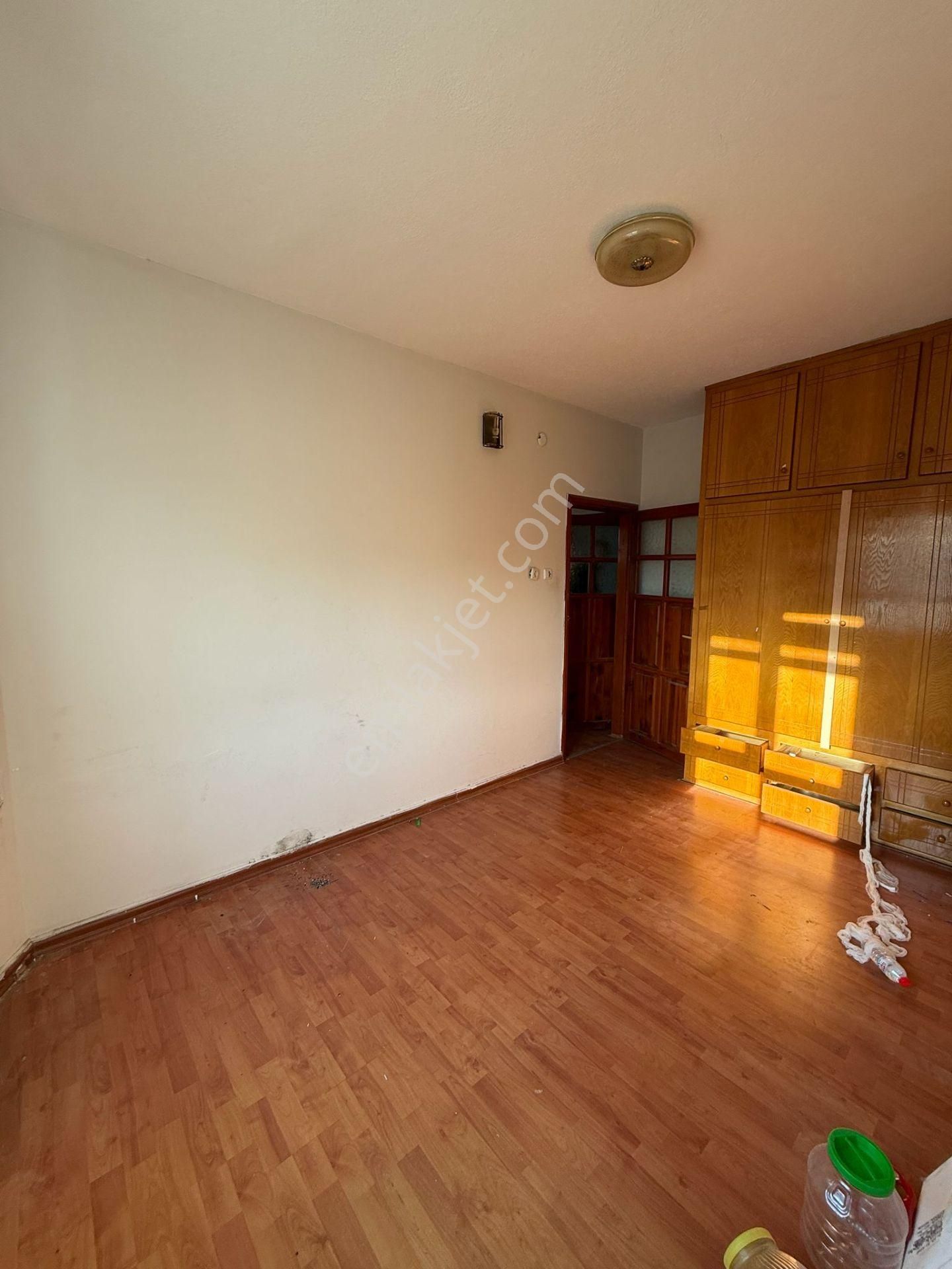 Silifke/gazi Mahallesi 3+1 Bahçeli Kiralık Daire - Görsel 18