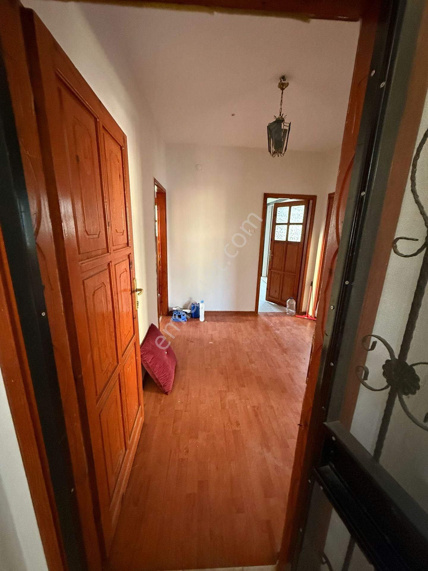 Silifke/gazi Mahallesi 3+1 Bahçeli Kiralık Daire - Görsel 10
