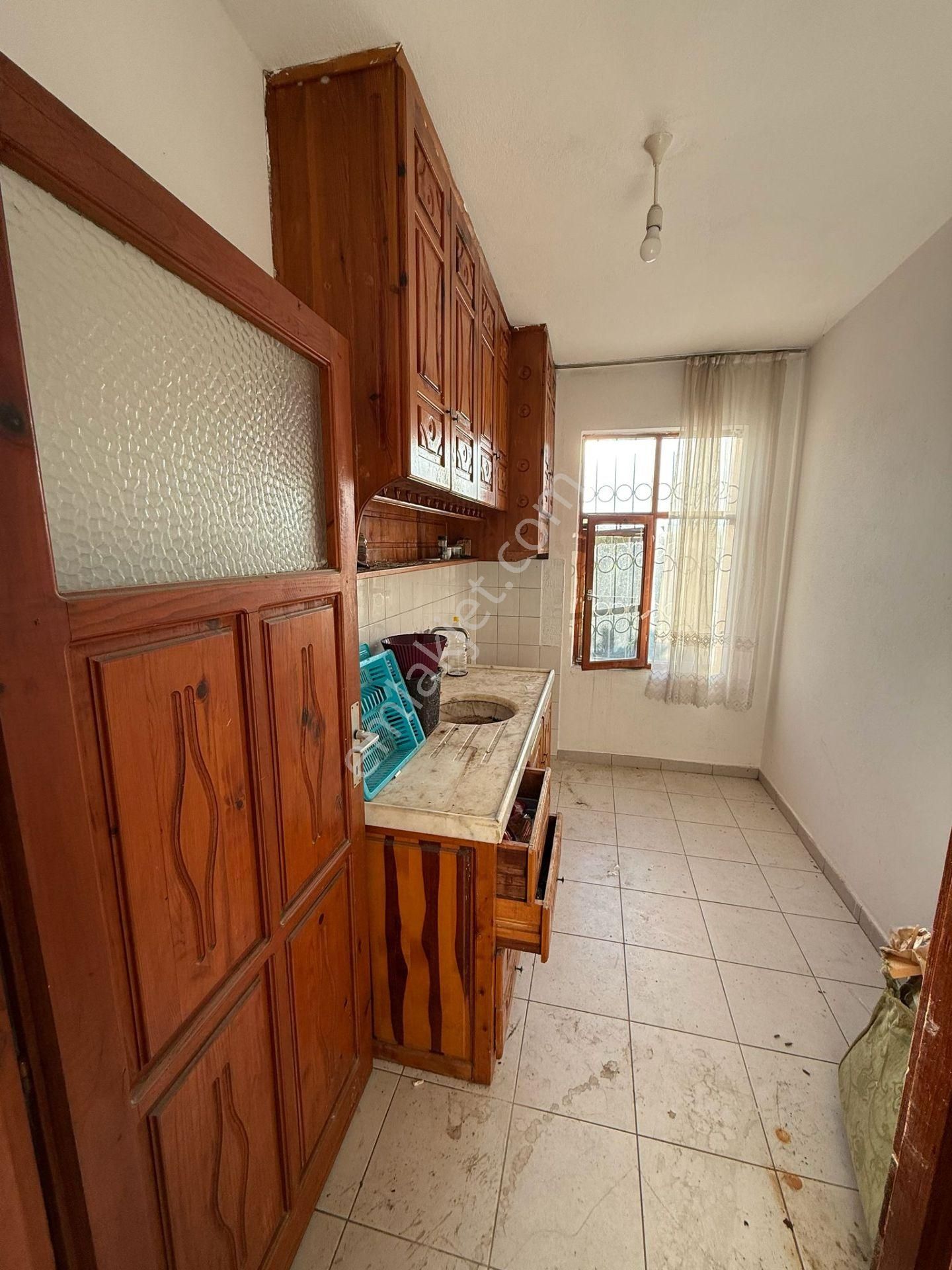 Silifke/gazi Mahallesi 1+1 Bahçeli Kiralık Daire - Görsel 5