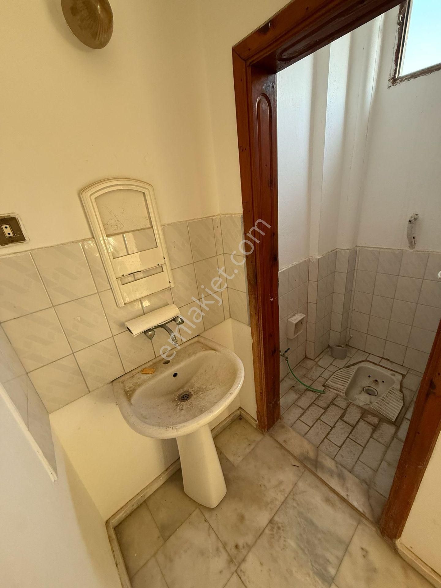 Silifke/gazi Mahallesi 1+1 Bahçeli Kiralık Daire - Görsel 10