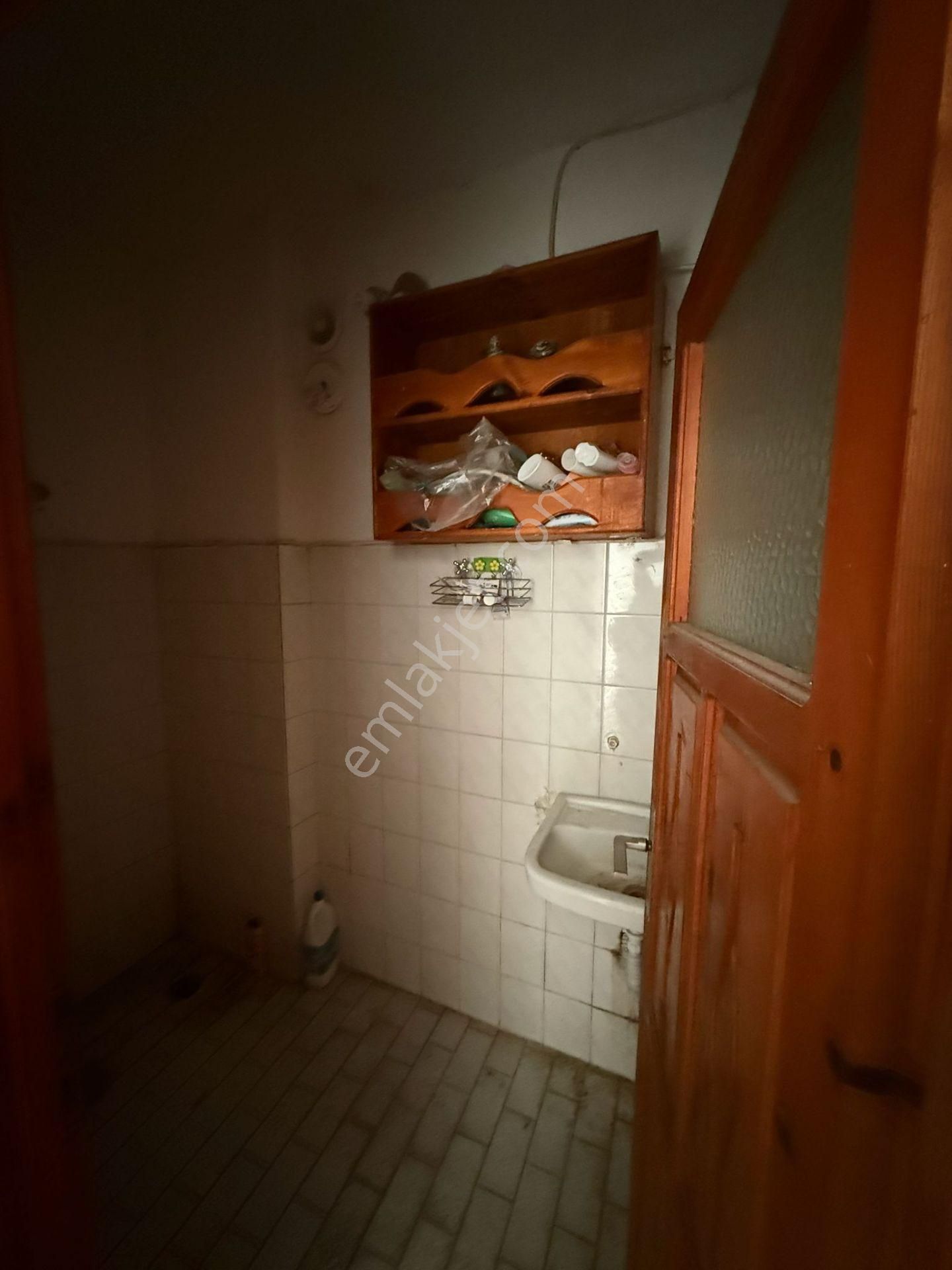 Silifke/gazi Mahallesi 1+1 Bahçeli Kiralık Daire - Görsel 9