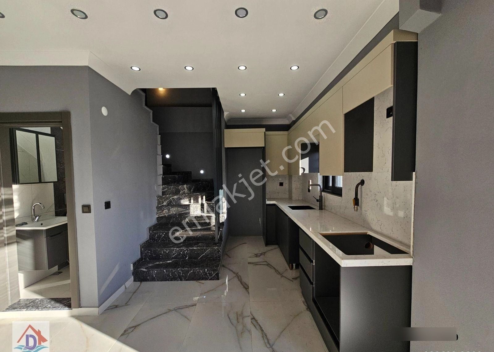 Deniz'den 4+1 Havuzlu,yerden Isıtmalı Lüks Villa-tanıtım Videolu - Görsel 15