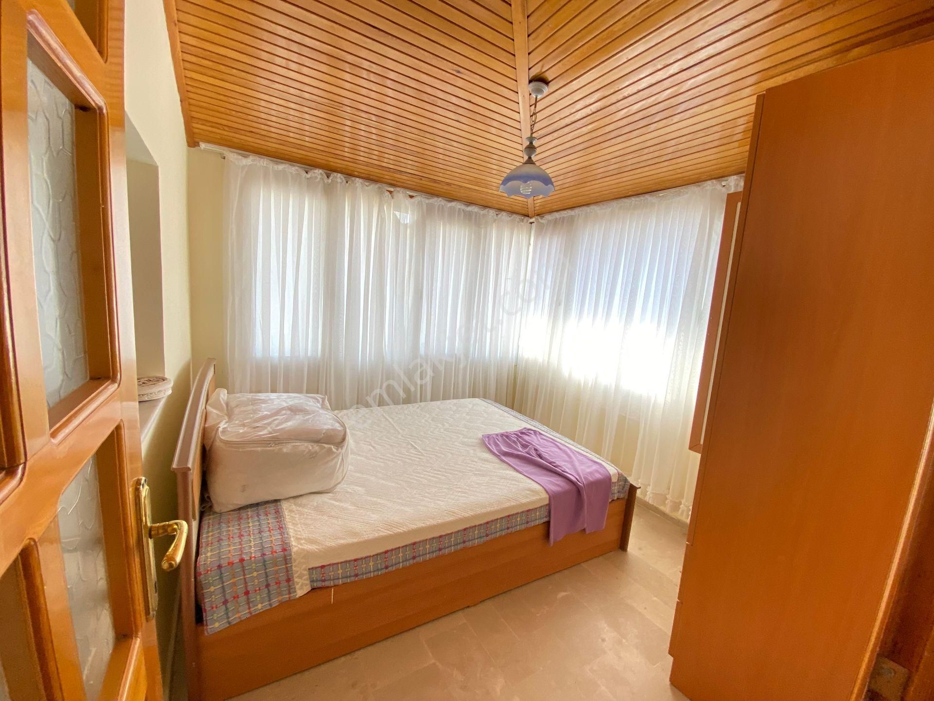 Seferihisar Meltem Tur Sitesi’nde Denize 350m, Havuzlu, 4+1 Müstakil Tadında Villa! - Görsel 22