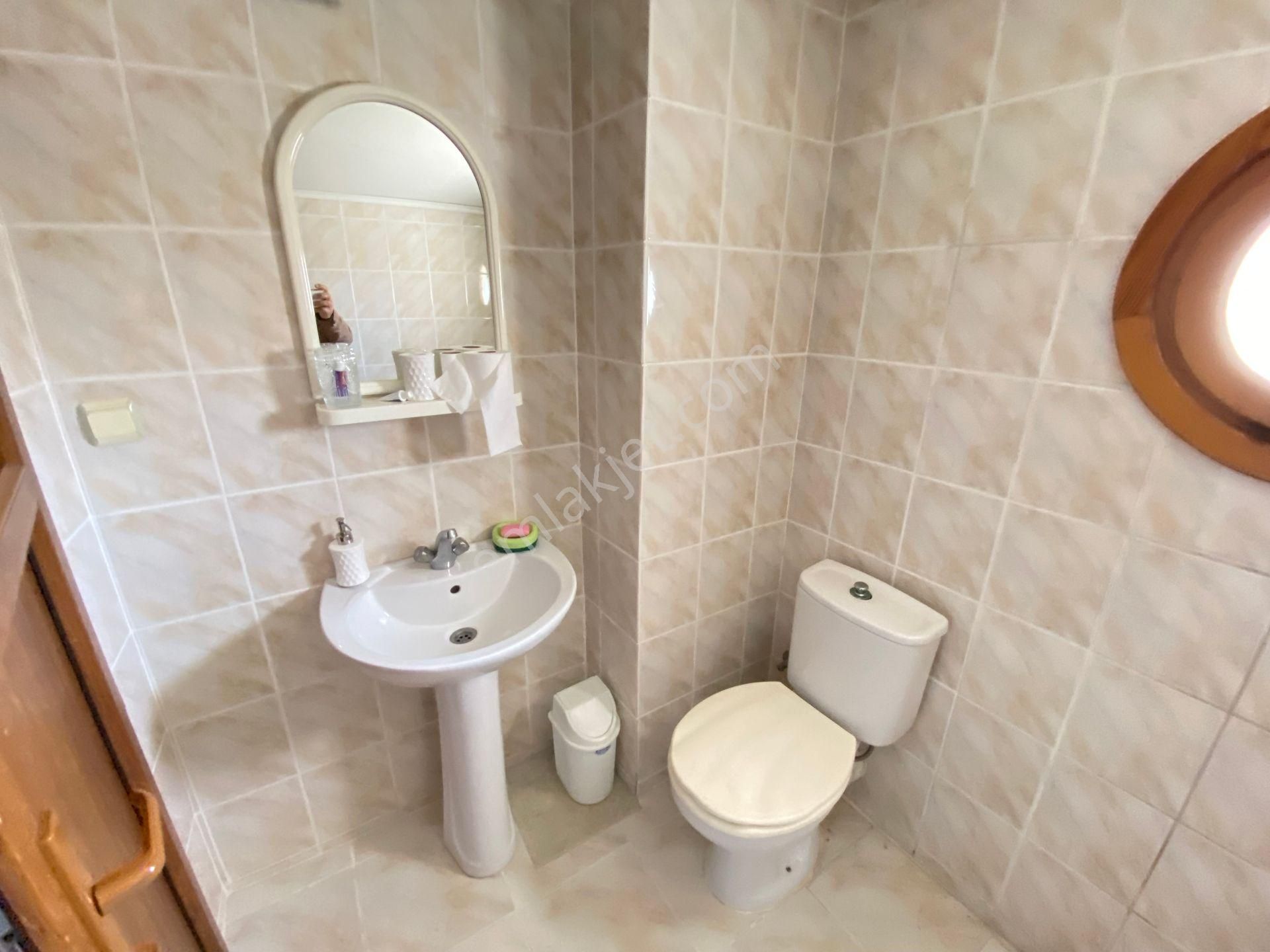 Seferihisar Meltem Tur Sitesi’nde Denize 350m, Havuzlu, 4+1 Müstakil Tadında Villa! - Görsel 26