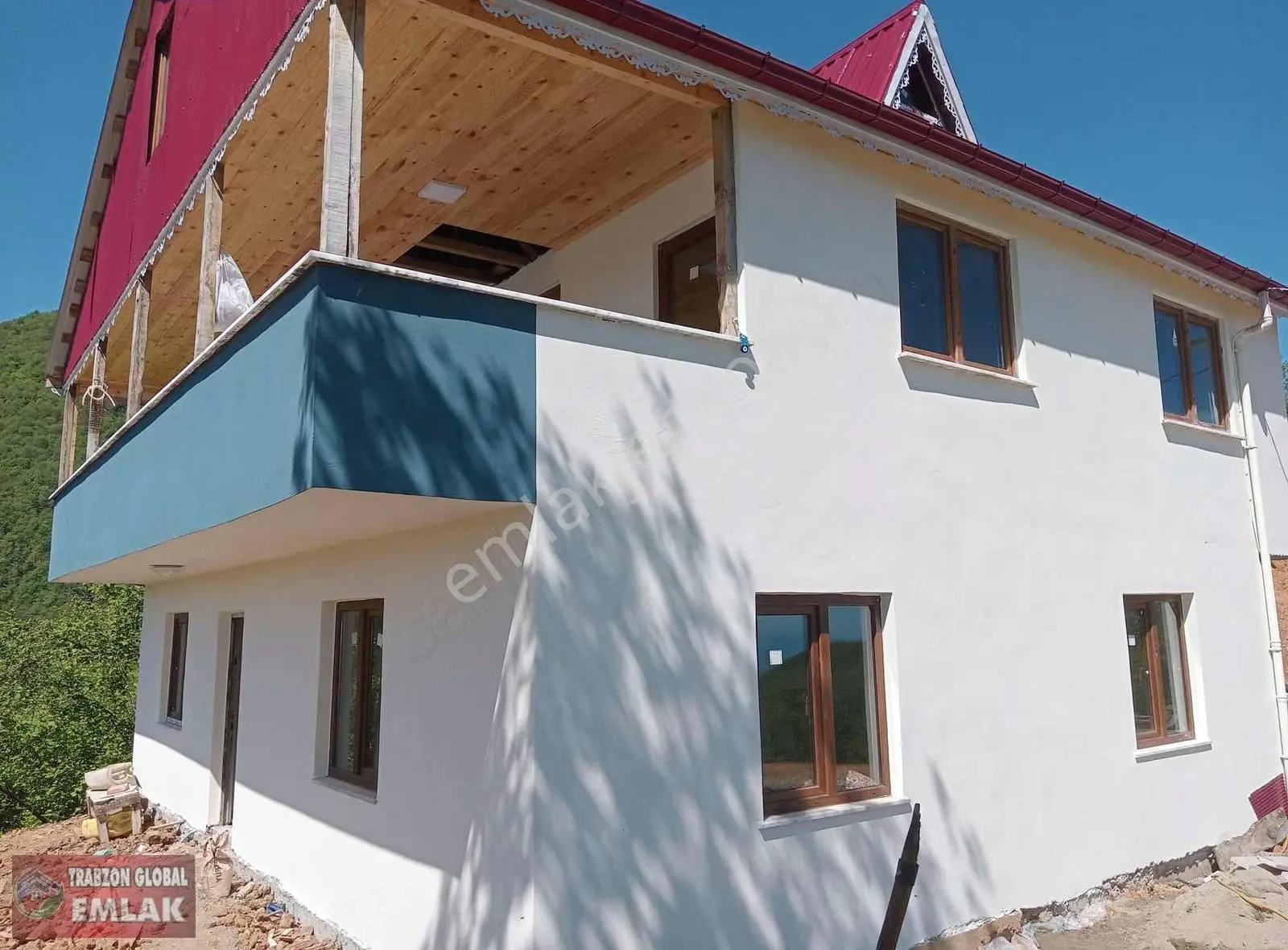 Yomra Kıratlı Mahallesi'nde Satılık Ev Ve Arsa - Görsel 3