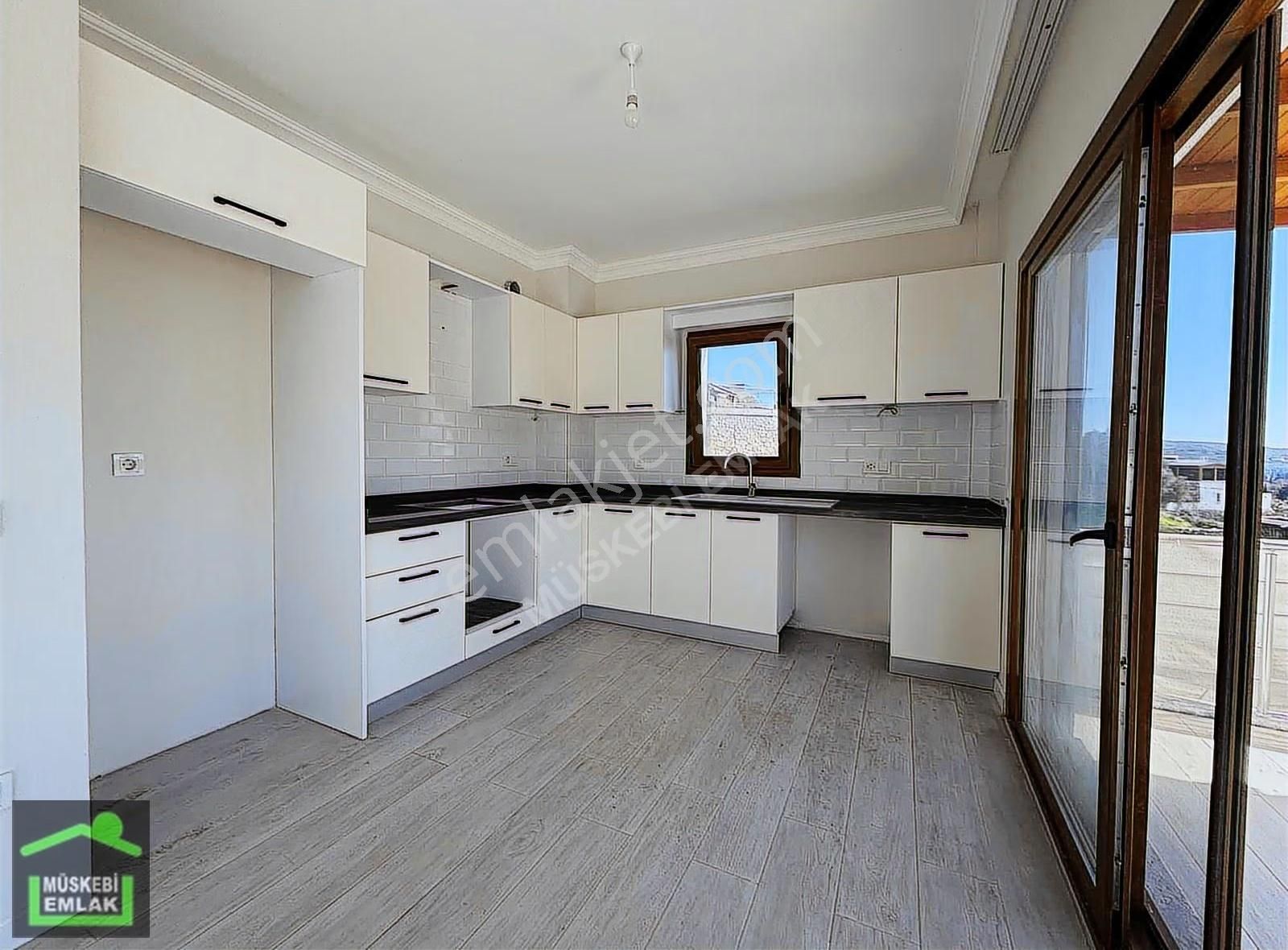 Ortakent Merkezde Kiralık Site İçinde 3+1 100m2 Üst Kat Daire - Görsel 8