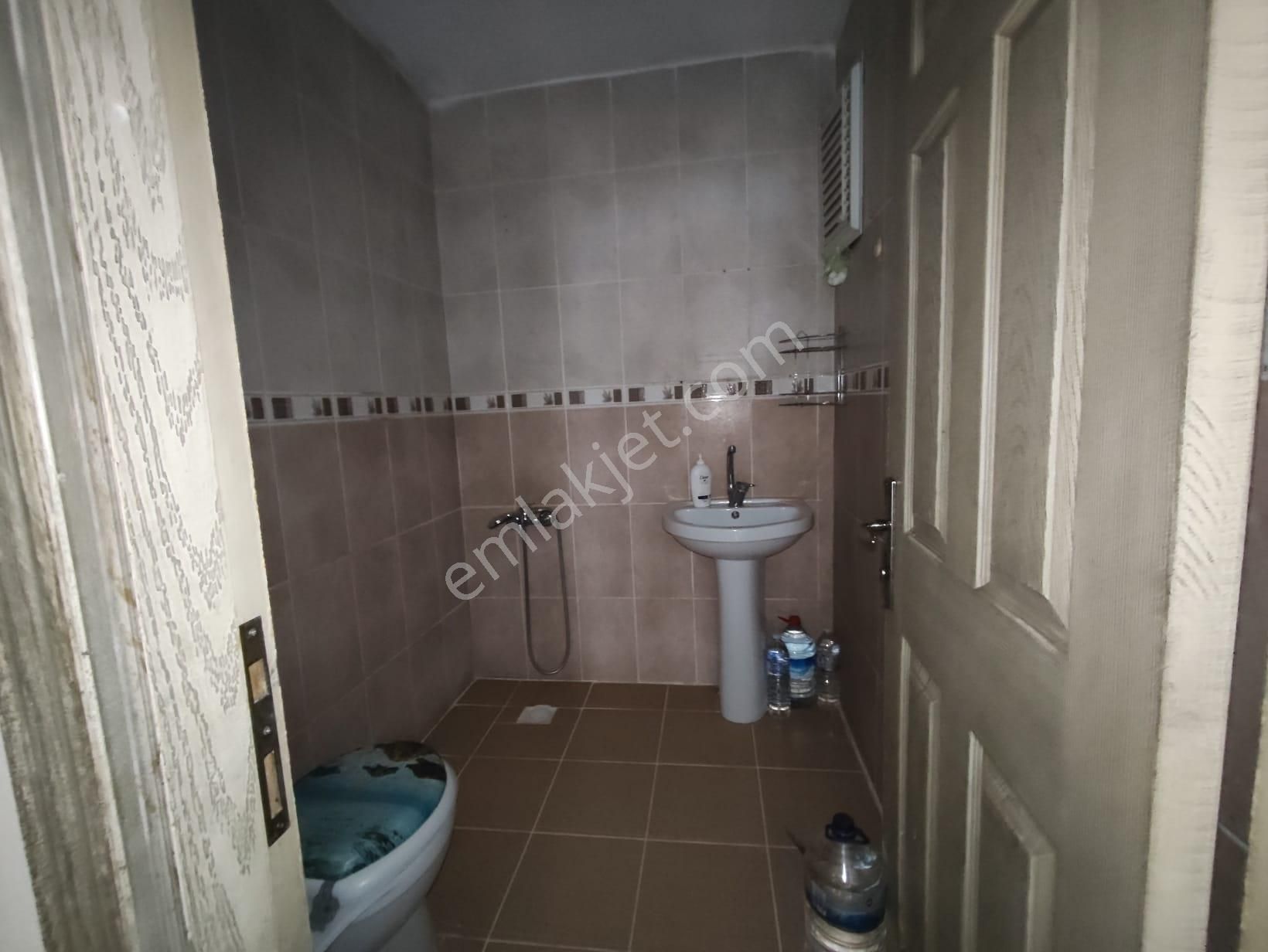 Yılmaz Gayrimenkulden Asansörlü Ara Kat Cadde Üzeri Kacırılmayacak 3+1 Fırsat Dairesi - Görsel 25