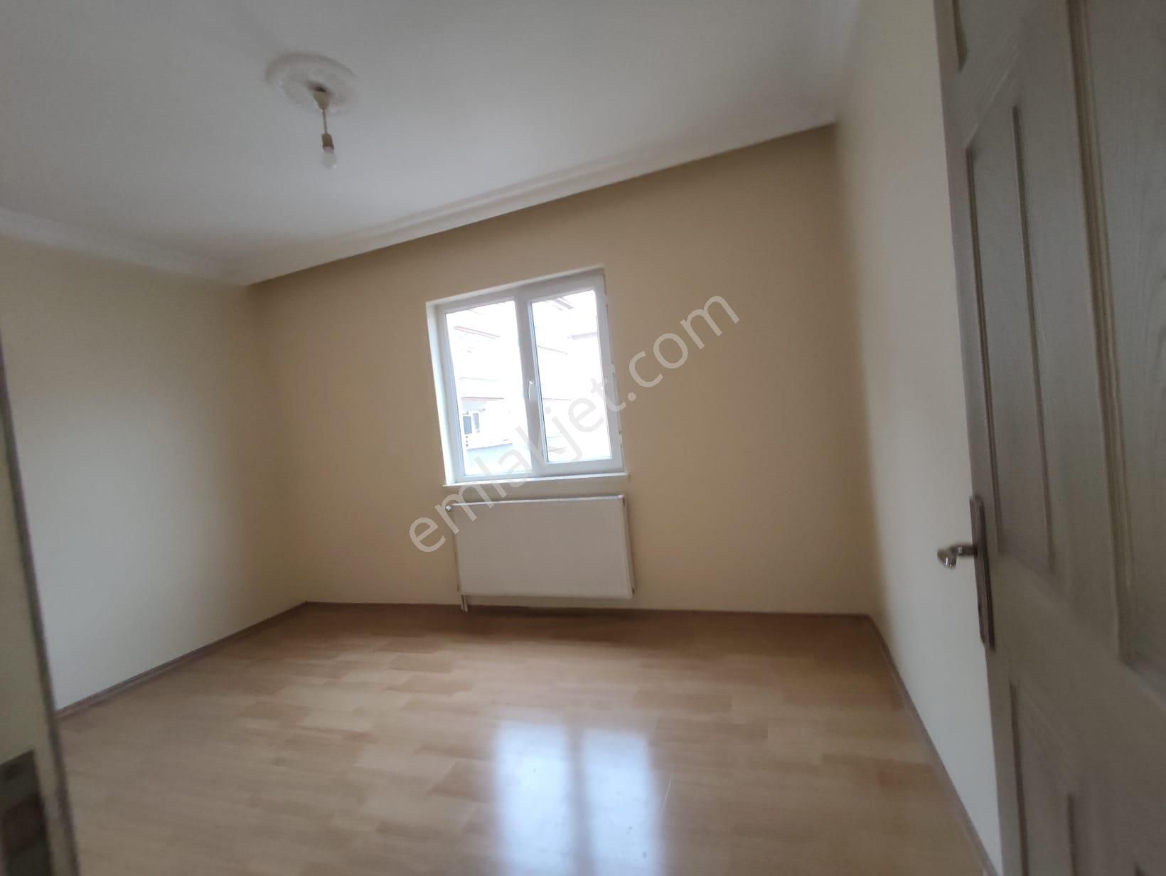 Yılmaz Gayrimenkulden Asansörlü Ara Kat Cadde Üzeri Kacırılmayacak 3+1 Fırsat Dairesi - Görsel 27