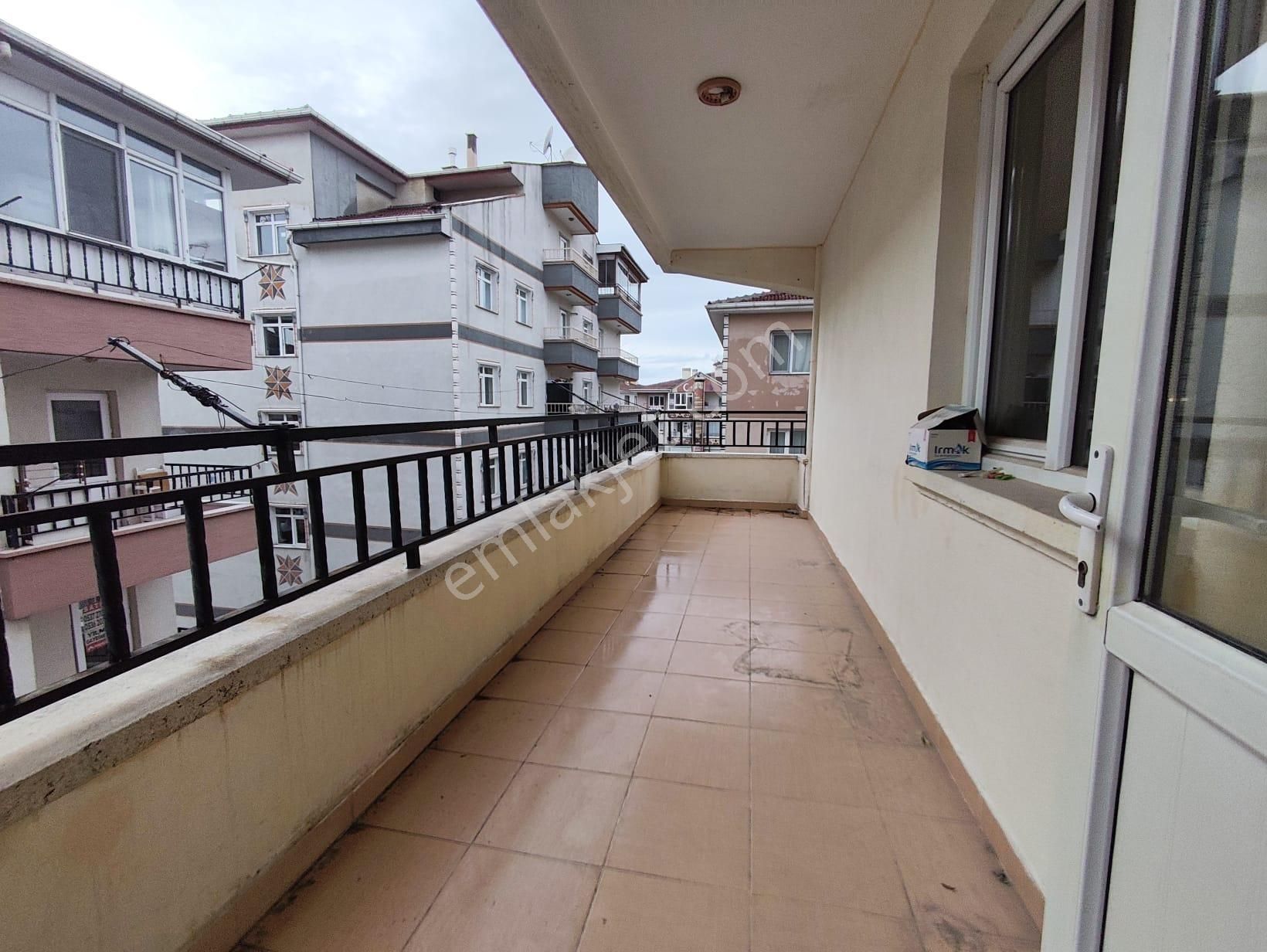 Yılmaz Gayrimenkulden Asansörlü Ara Kat Cadde Üzeri Kacırılmayacak 3+1 Fırsat Dairesi - Görsel 29