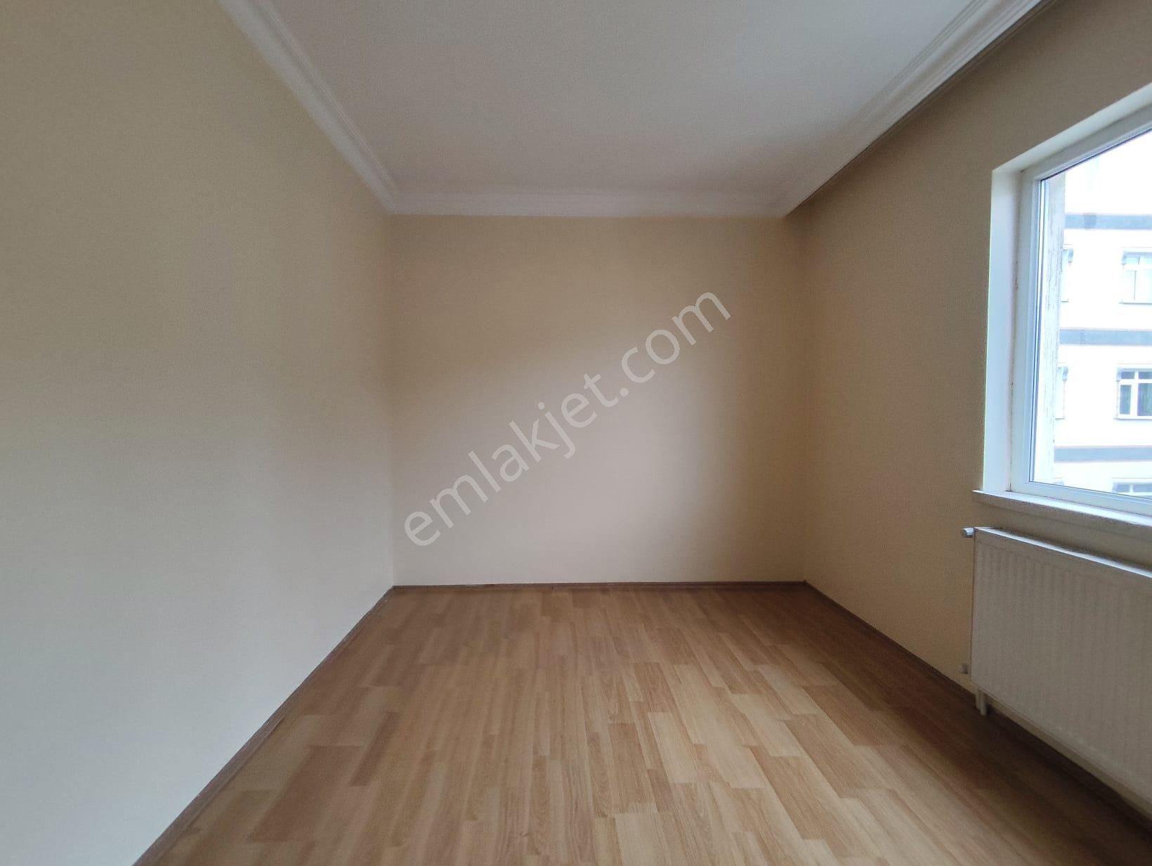 Yılmaz Gayrimenkulden Asansörlü Ara Kat Cadde Üzeri Kacırılmayacak 3+1 Fırsat Dairesi - Görsel 12