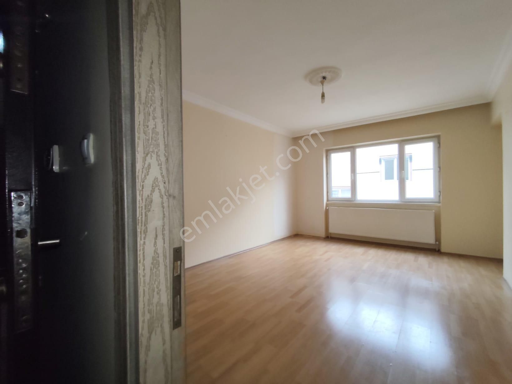 Yılmaz Gayrimenkulden Asansörlü Ara Kat Cadde Üzeri Kacırılmayacak 3+1 Fırsat Dairesi - Görsel 34