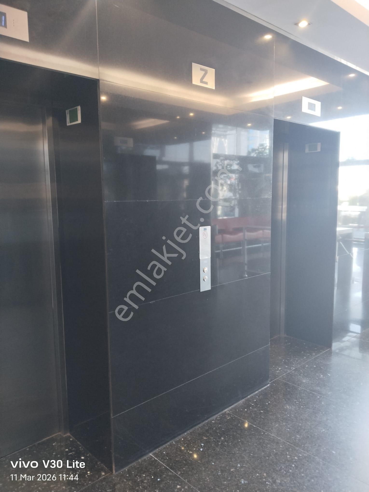 Eskişehir Yolu Platin Tower Da Armadaya Yakın Manzaralı 390 M2 7+1 Dubleks Kiralık Ofis Plaza Katı - Görsel 20