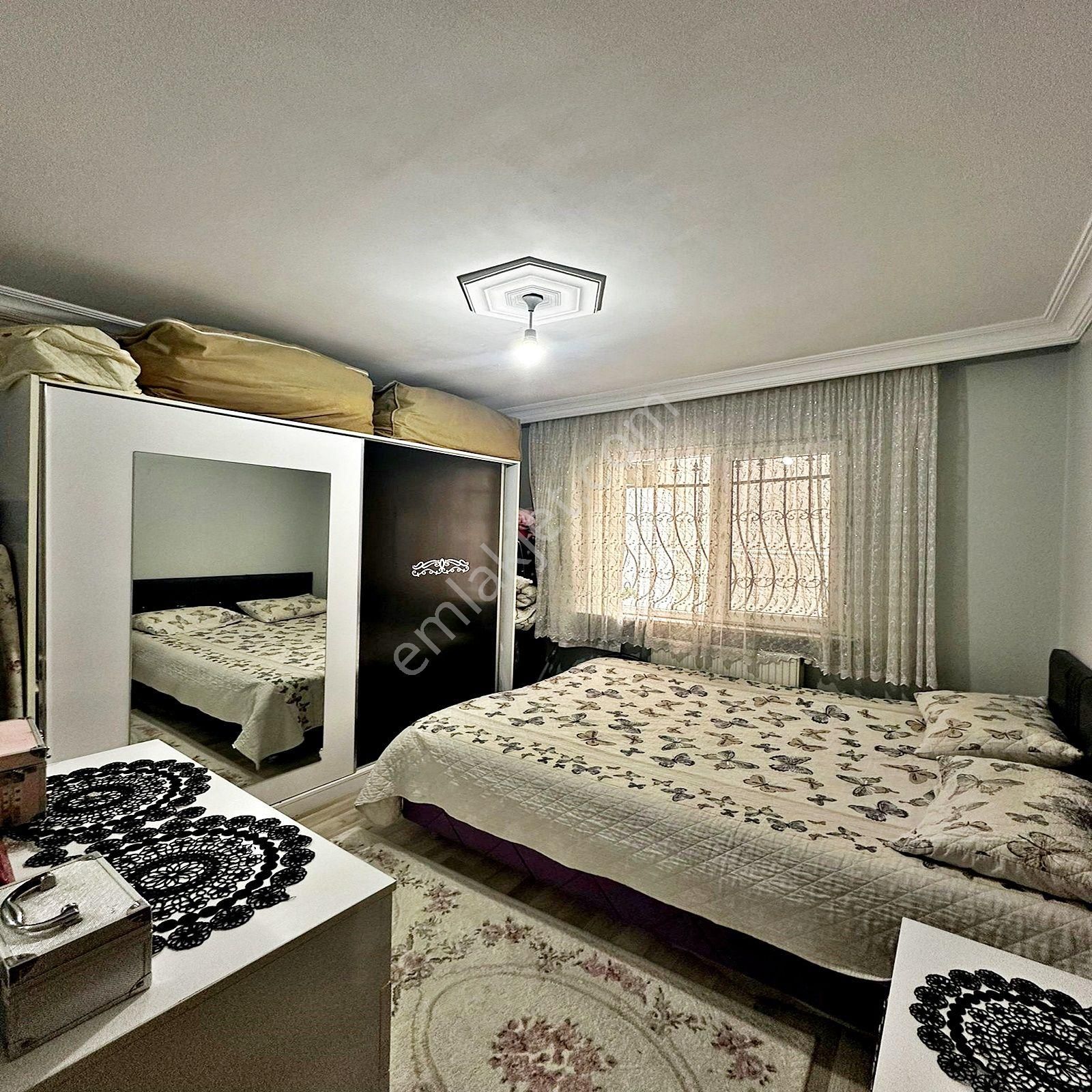 Güzelyurt Mahallesinde Metrobüse Yakın 1+1 Bahçeli Bahçe Katı - Görsel 10