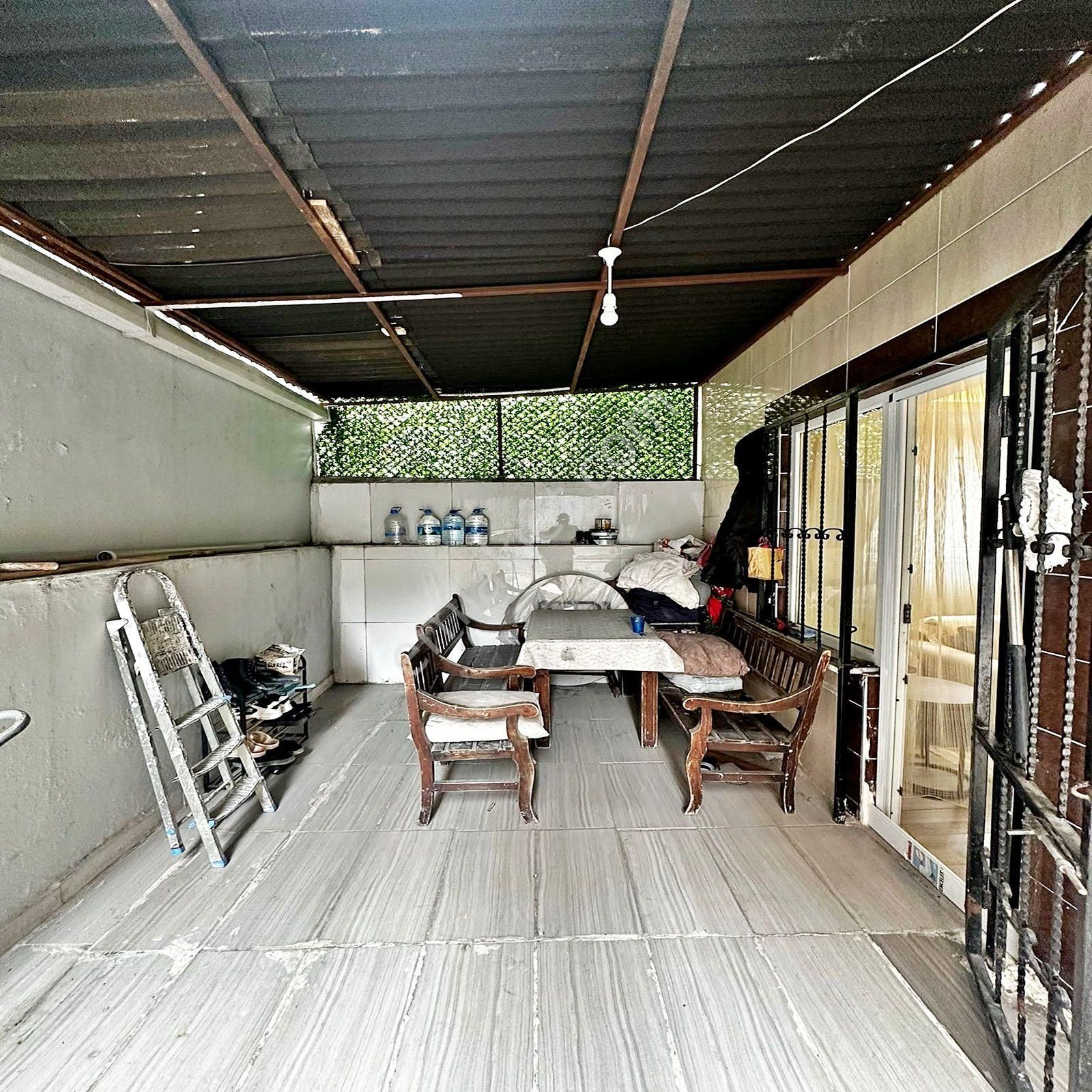 Güzelyurt Mahallesinde Metrobüse Yakın 1+1 Bahçeli Bahçe Katı - Görsel 11