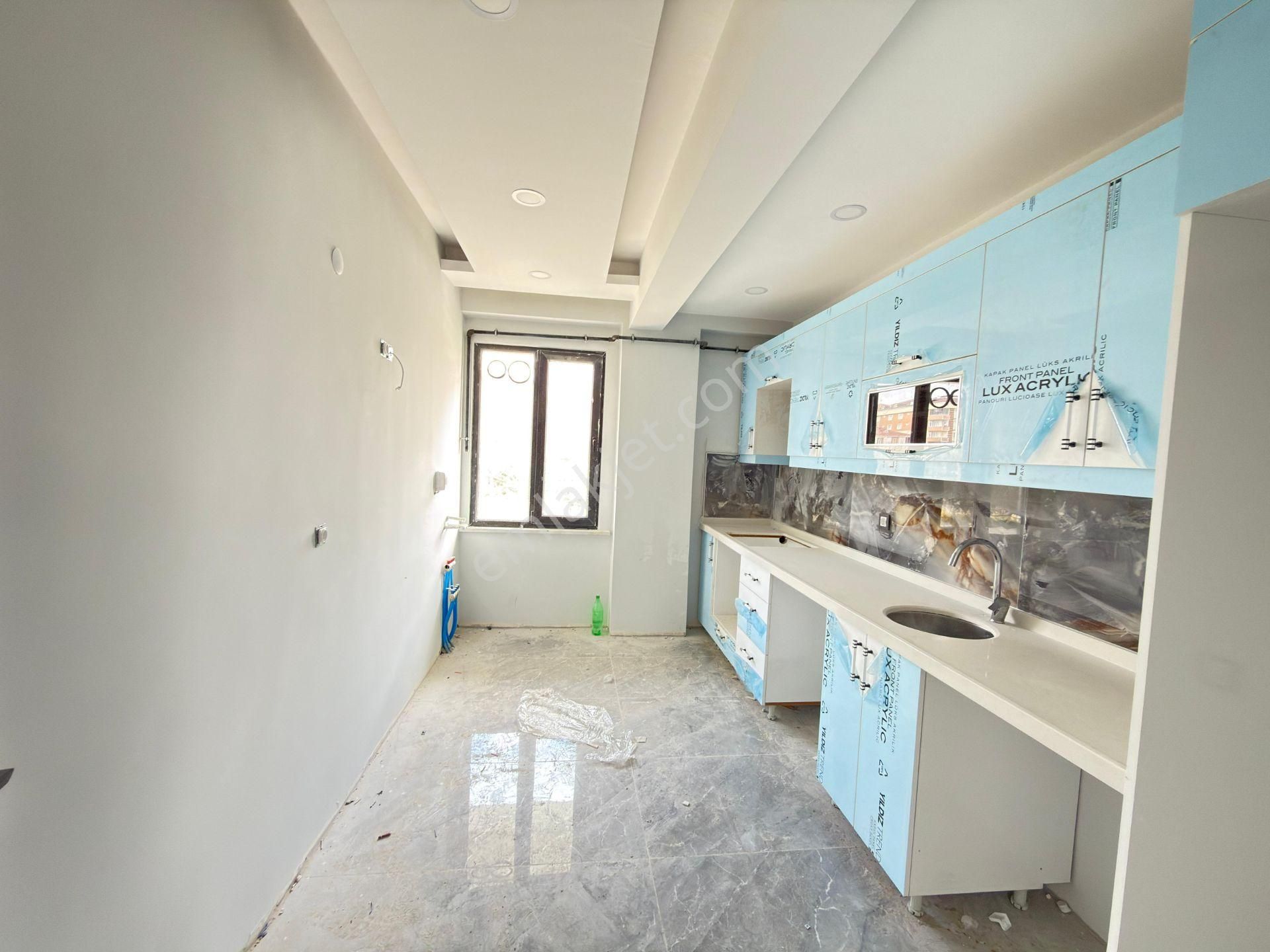 Güven'den Çerkezköy'de Merkezi Konumda Sıfır Ön Cephe 2+1 Daire