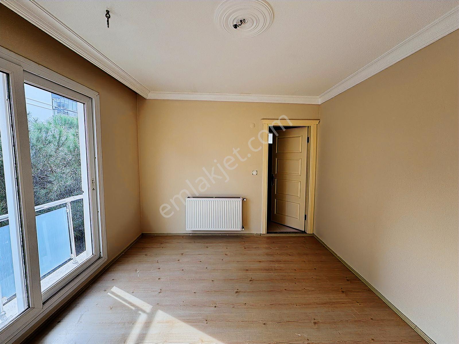 Kaçmazer'den İstasyon Caddesi Yakını Kiralık 4+1 Daire - Görsel 16
