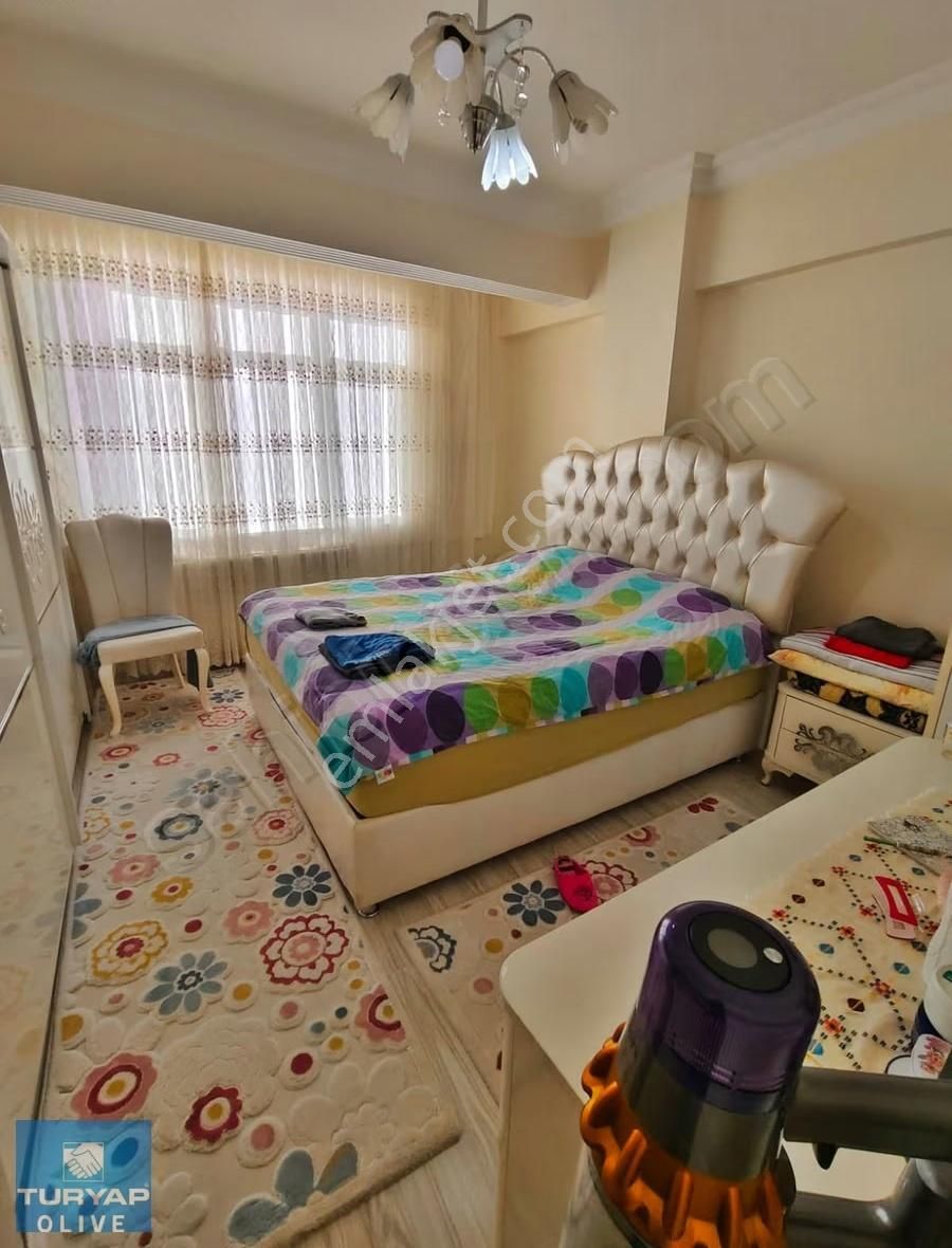 Silivrikapıda Fırsat Satılık 2+1 Daire 93 M² Masrafsız - Temiz - Görsel 10