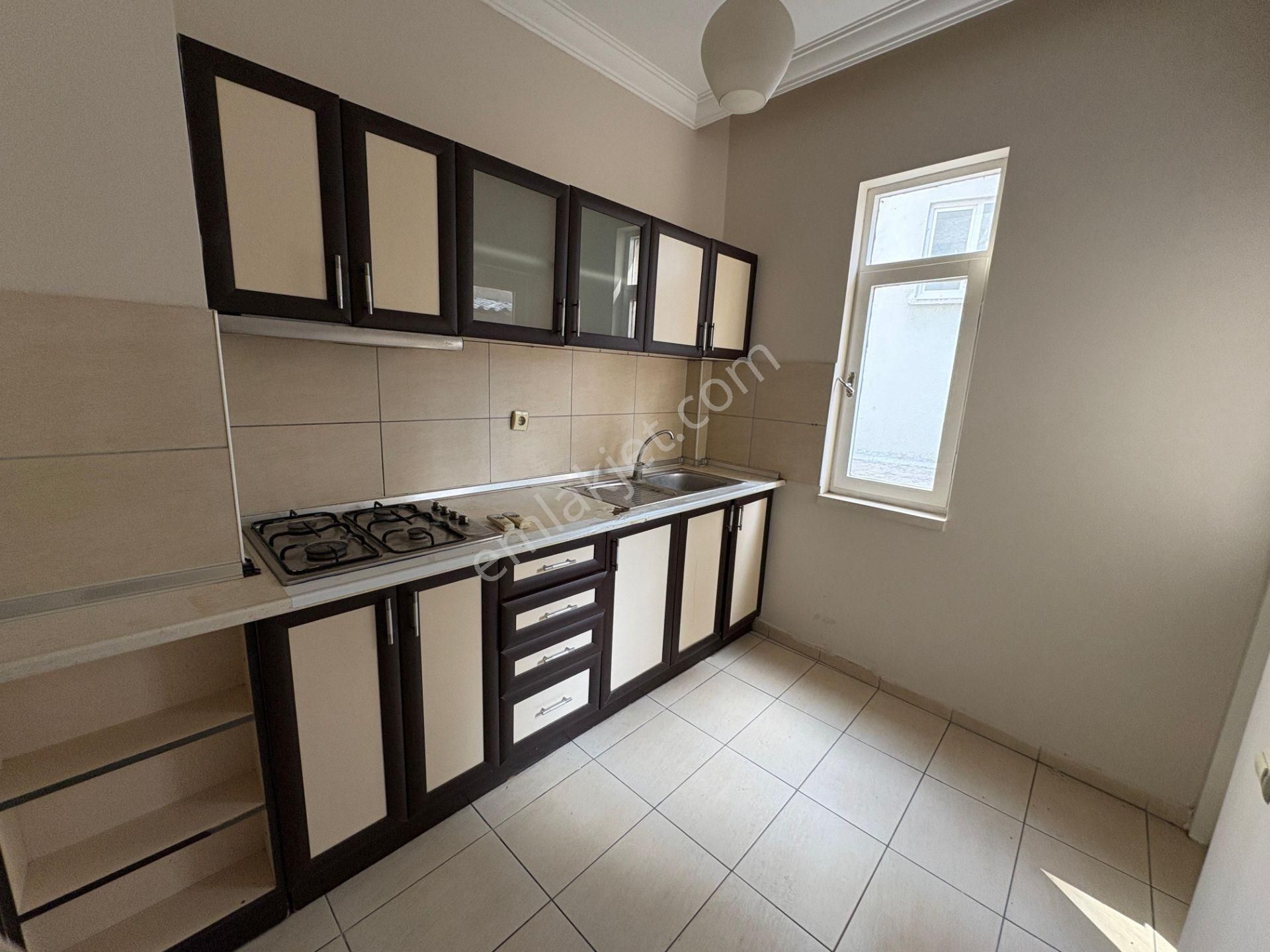 Ali Çetinkaya Cad. Şehir Tiyatroları Karşısı Kiralık 1+1 Ofis - Görsel 12