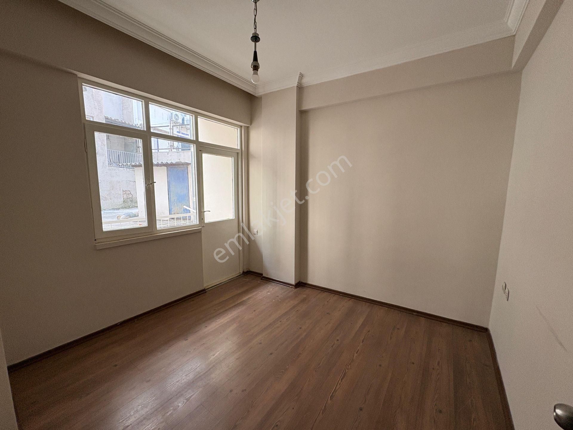 Ali Çetinkaya Cad. Şehir Tiyatroları Karşısı Kiralık 1+1 Ofis - Görsel 10