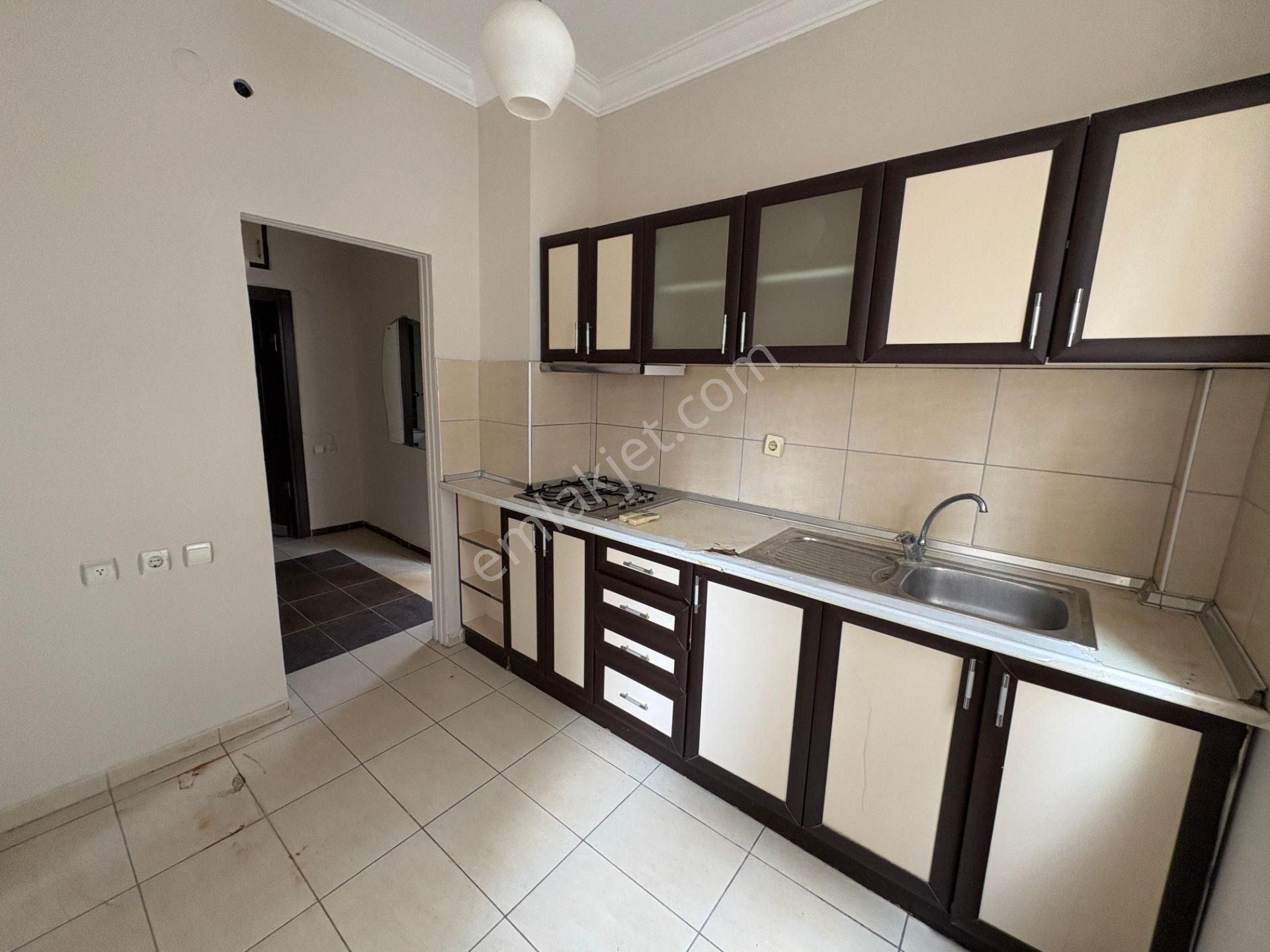 Ali Çetinkaya Cad. Şehir Tiyatroları Karşısı Kiralık 1+1 Ofis - Görsel 11