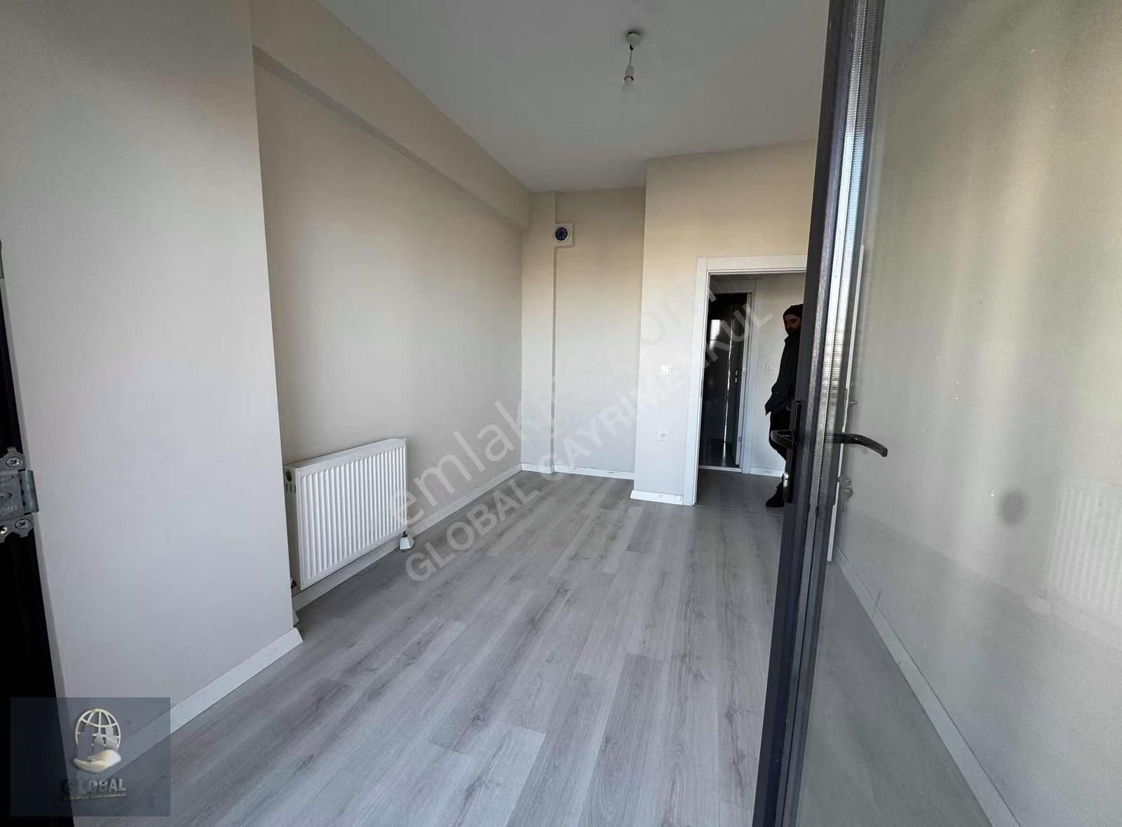 Çorlu Nusratiye Mahallesinde Kiralık Boyalı Temiz 1+1 Daire - Görsel 5