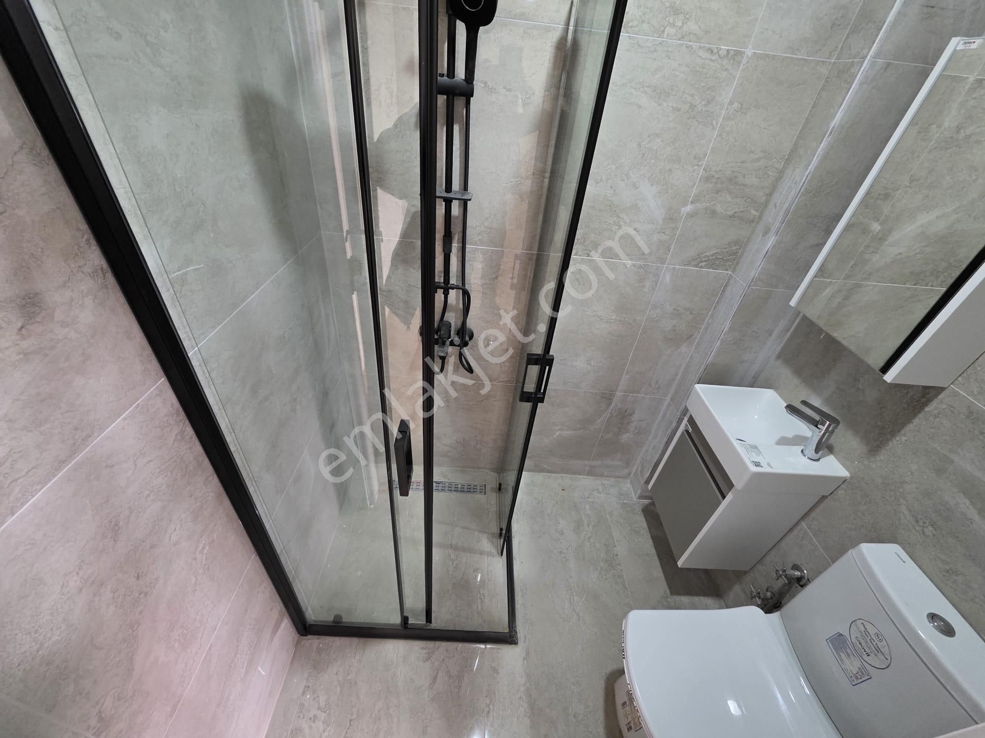 İstanbul House'dan Röntgen Sok.ta 3+1 Den 2+1 Dönüştürülen Daire - Görsel 11