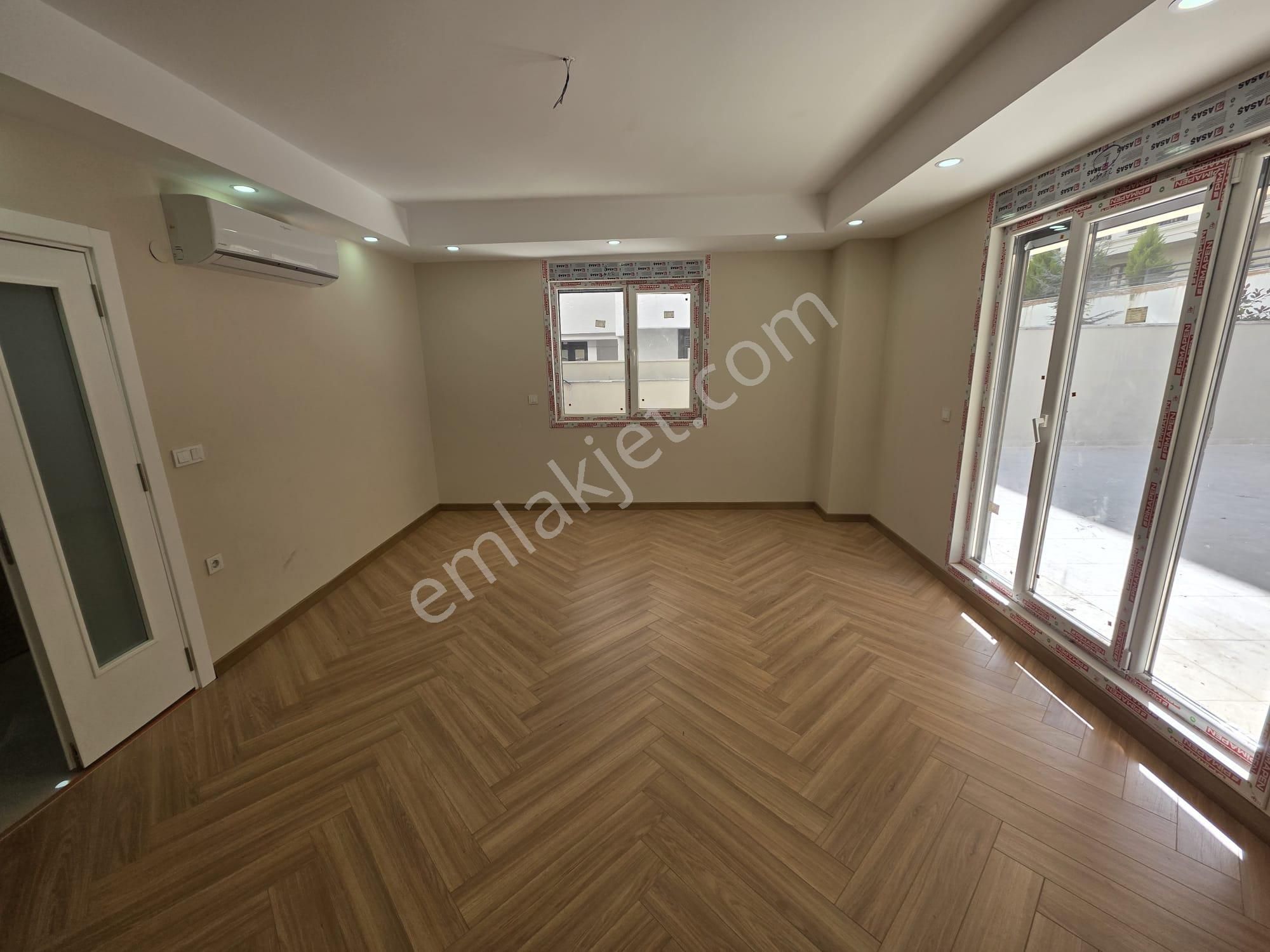 İstanbul House'dan Röntgen Sok.ta 3+1 Den 2+1 Dönüştürülen Daire - Görsel 4